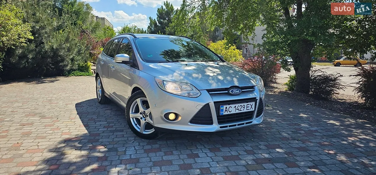 2011 Ford Focus - мініатюра 16