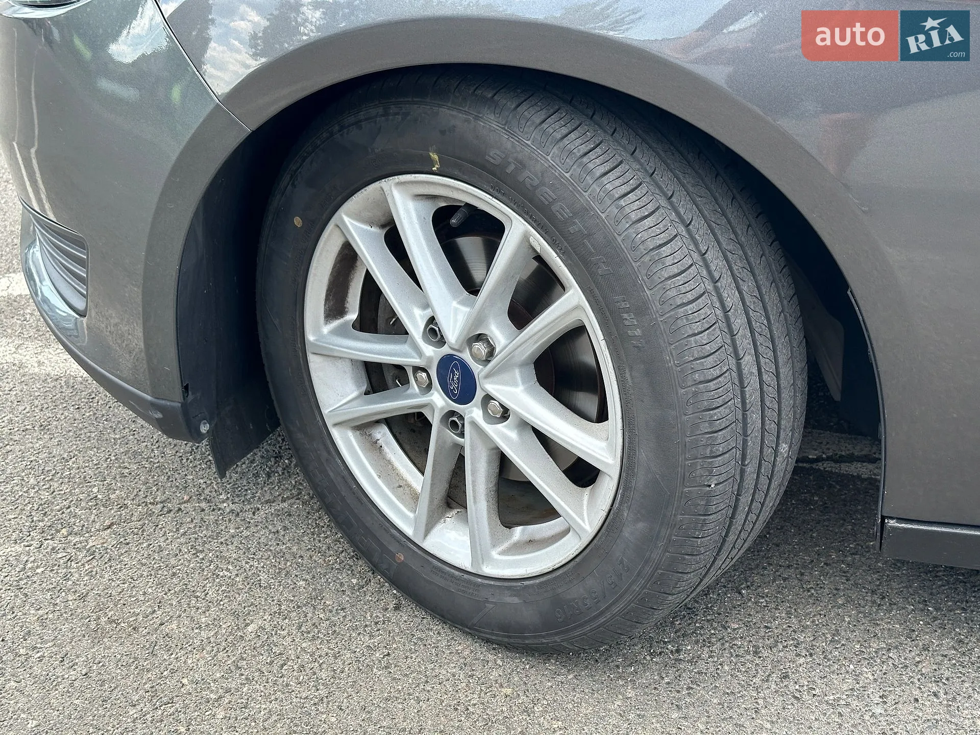 2015 Ford Focus - мініатюра 10