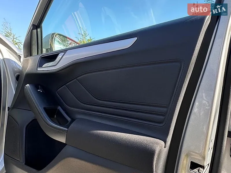 Ford Focus 2020 VIN WF0PXXGCHPLL48721 фото оголошення 18 з 69