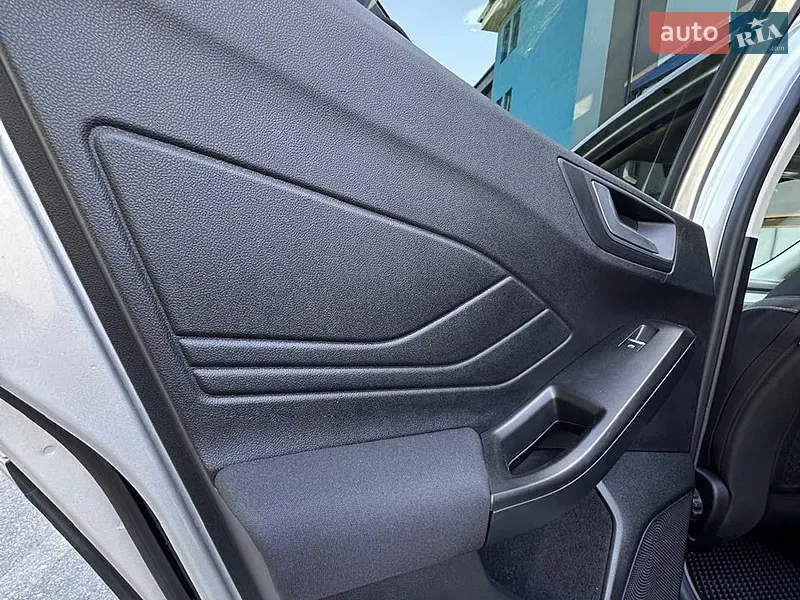 Ford Focus 2020 VIN WF0PXXGCHPLL48721 фото оголошення 30 з 69