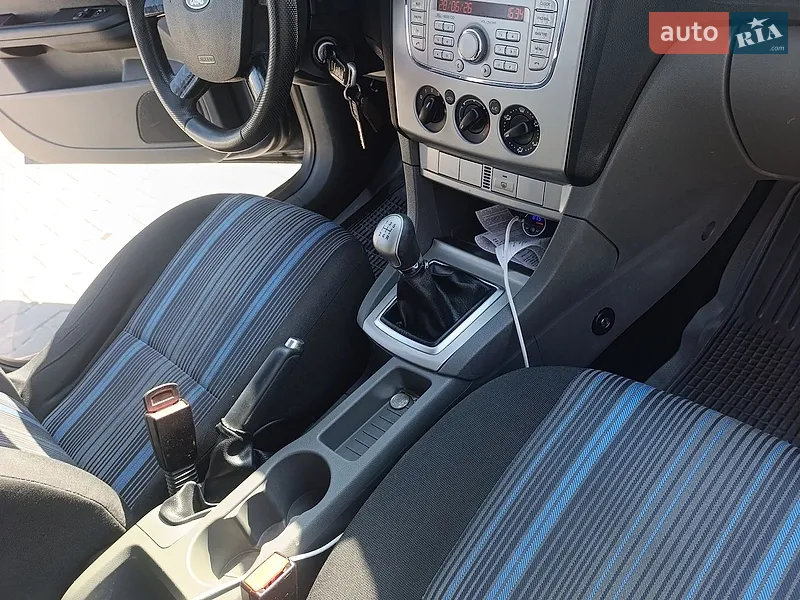 Ford Focus 2008 VIN WF0HXXWPDH8L47666 фото оголошення 12 з 50
