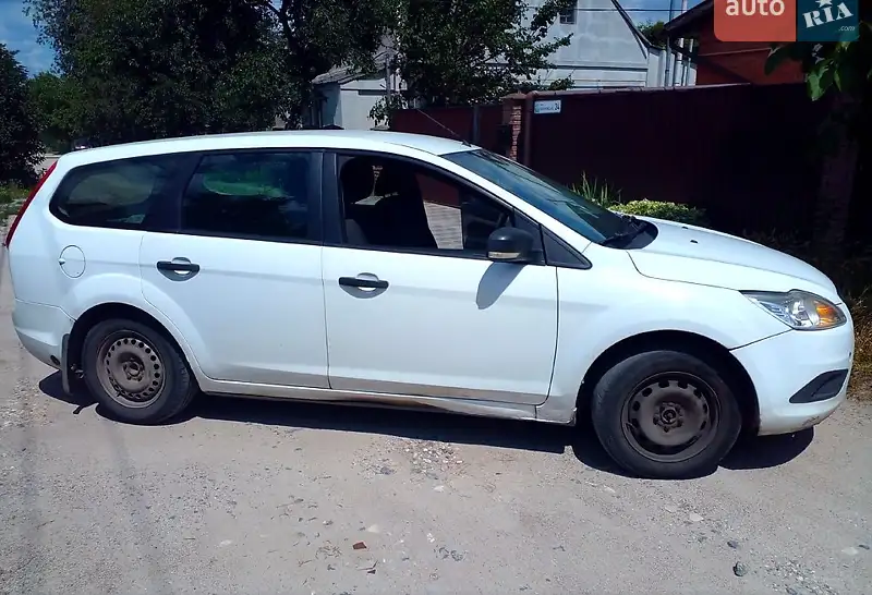Ford Focus 2008 VIN WF0SXXGCDS8S72913 фото оголошення 2 з 44