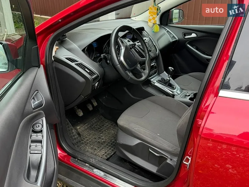 Ford Focus 2011 VIN WF0KXXGCBKBL06324 фото оголошення 9 з 52
