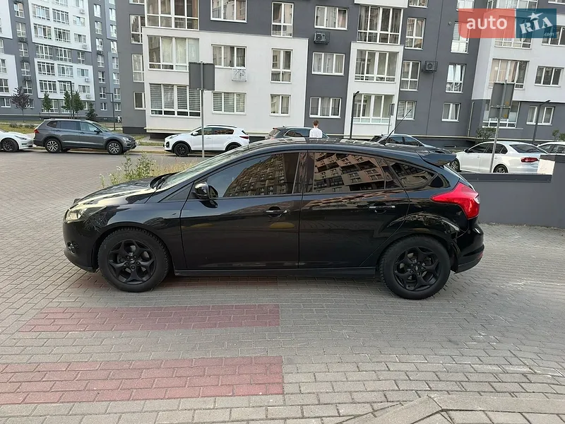 Ford Focus 2011 VIN WF0KXXGCBKBY45189 фото оголошення 4 з 65