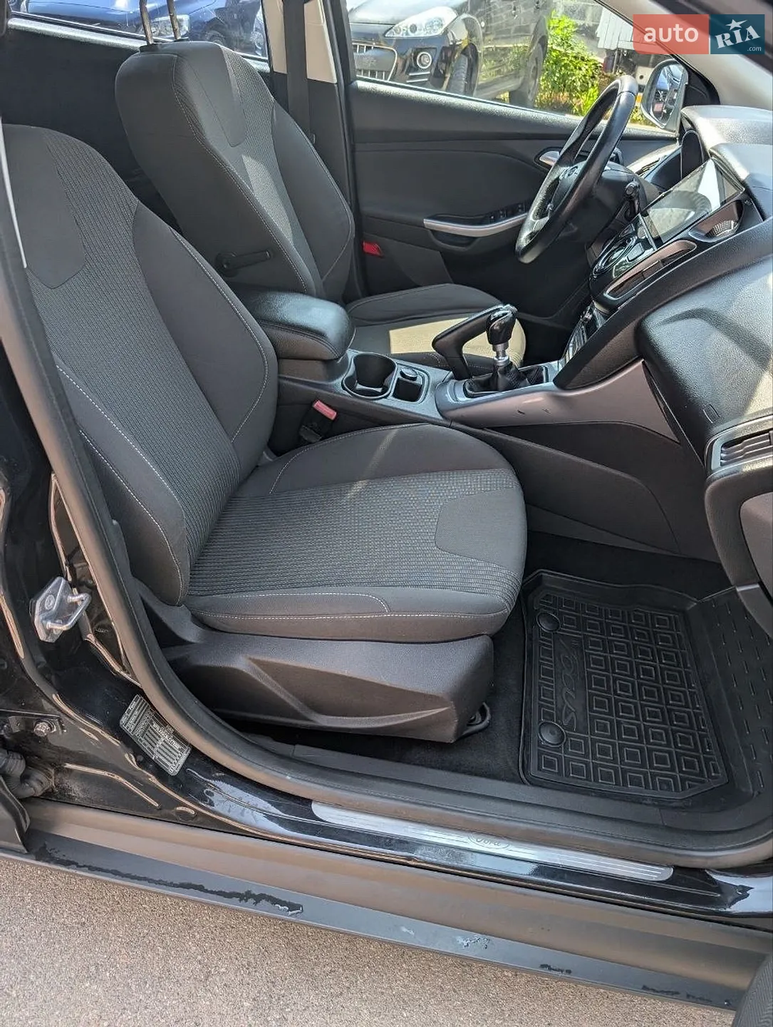 2012 Ford Focus - мініатюра 13