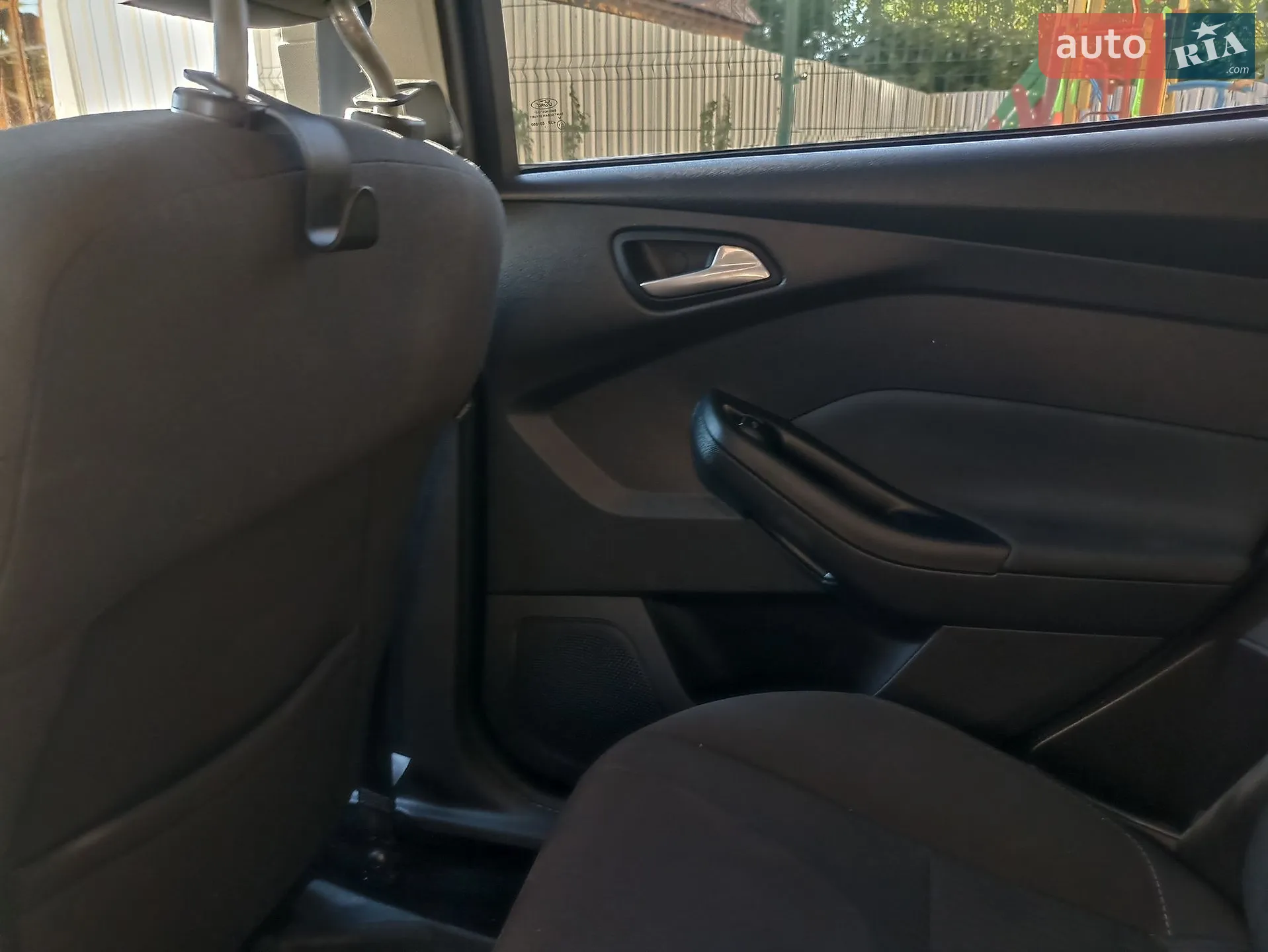 2011 Ford Focus - мініатюра 25