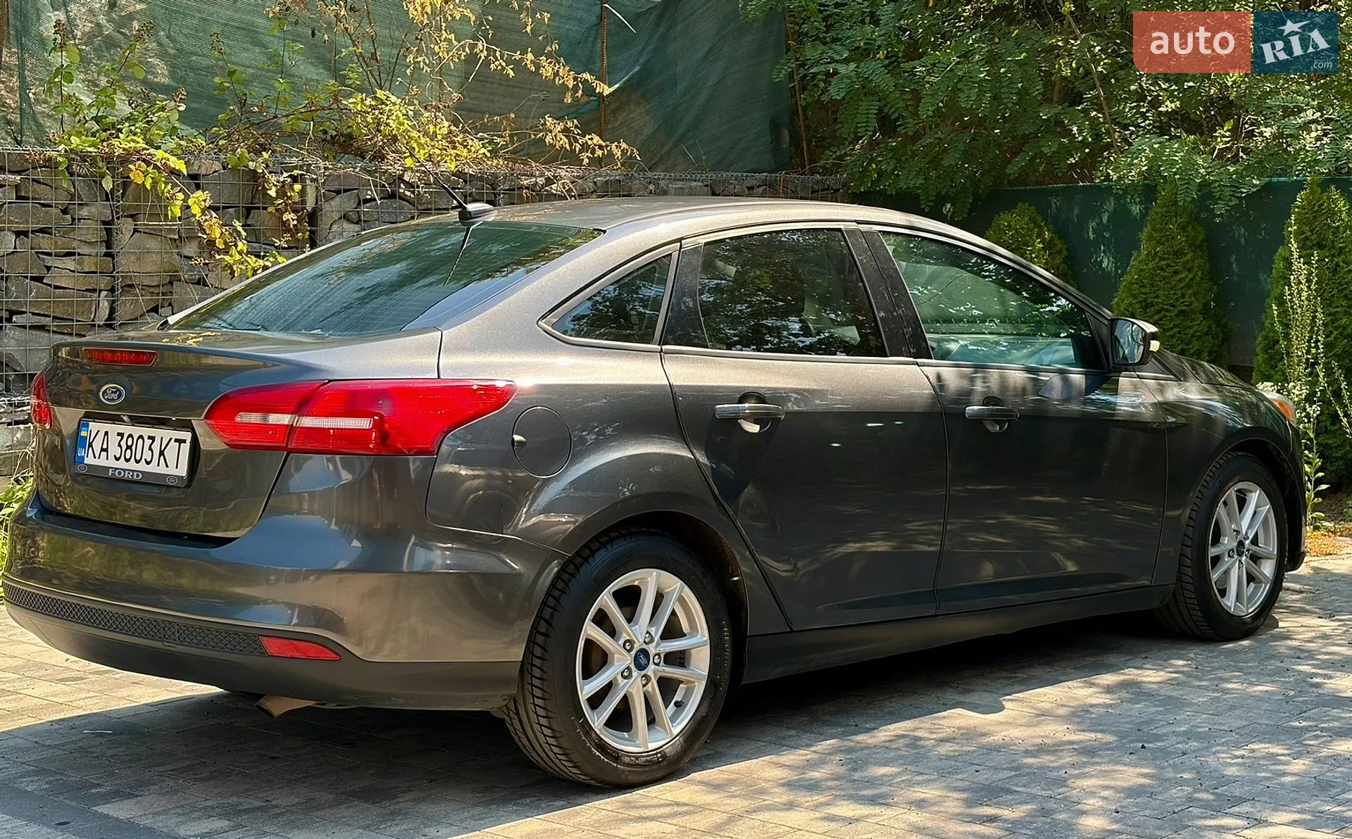 2017 Ford Focus - мініатюра 15