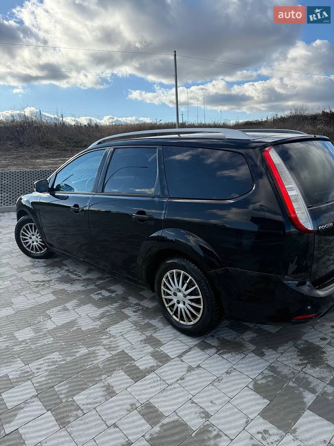 2010 Ford Focus - мініатюра 7