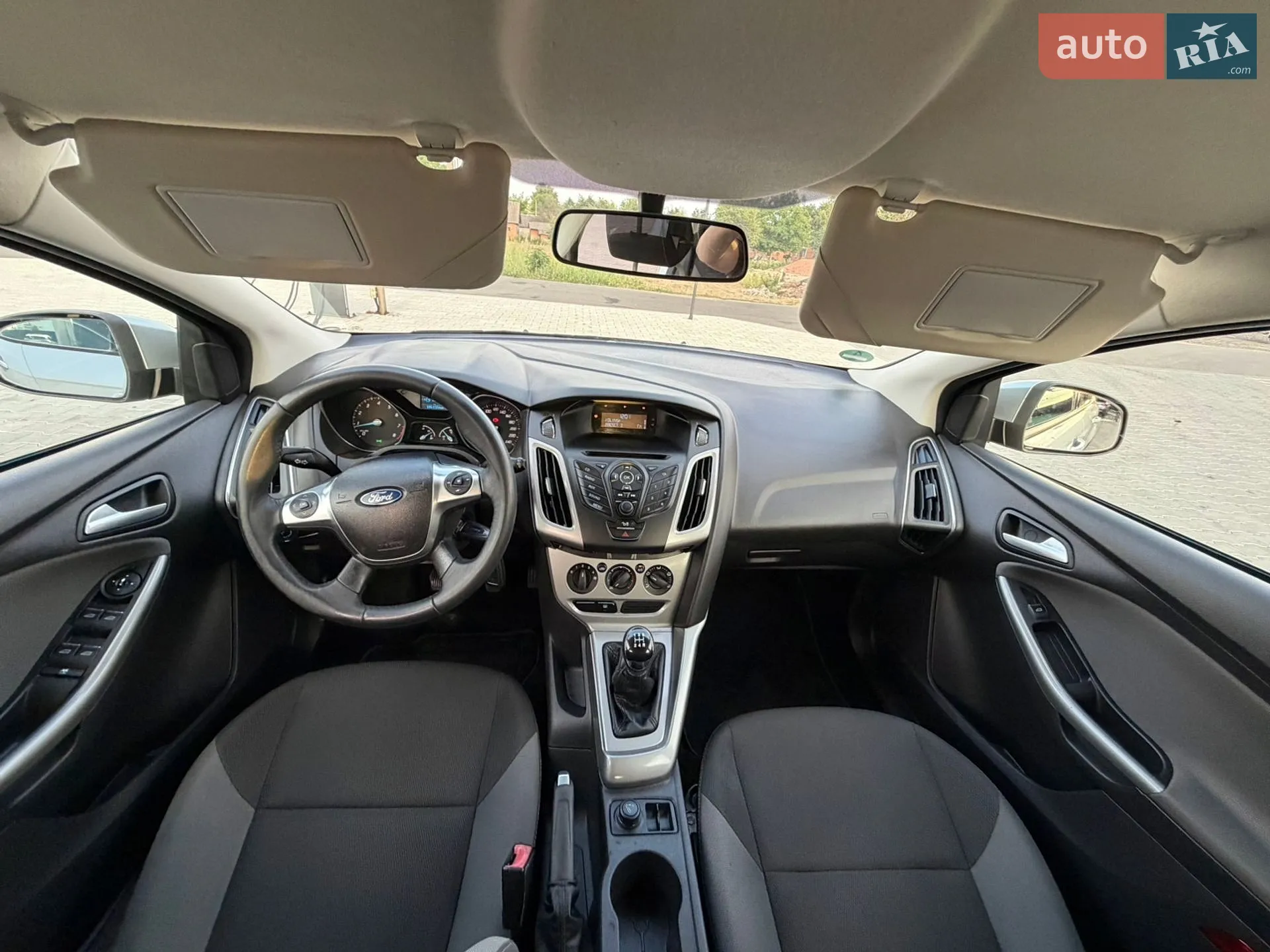 2011 Ford Focus - мініатюра 2