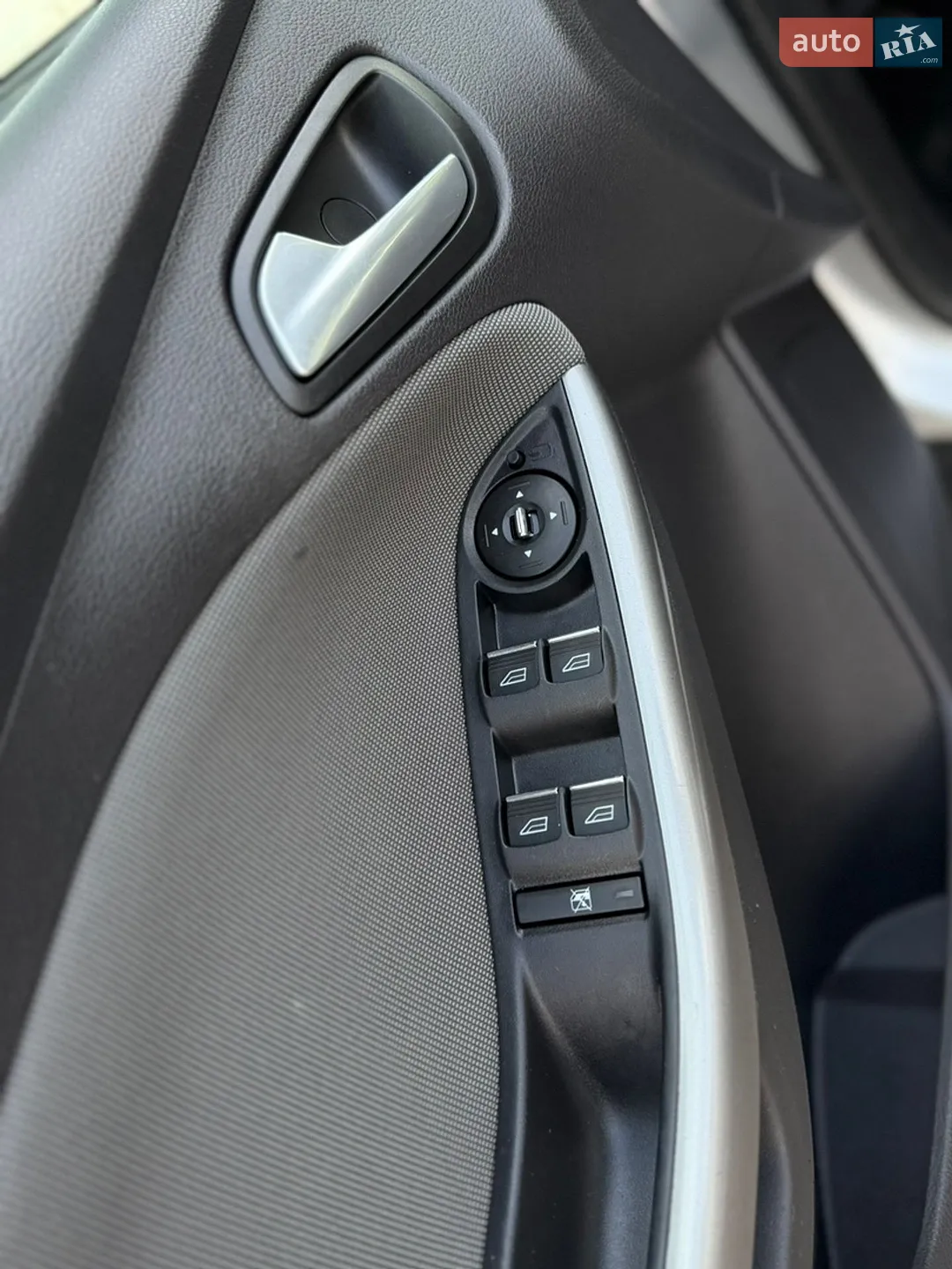 2011 Ford Focus - мініатюра 32