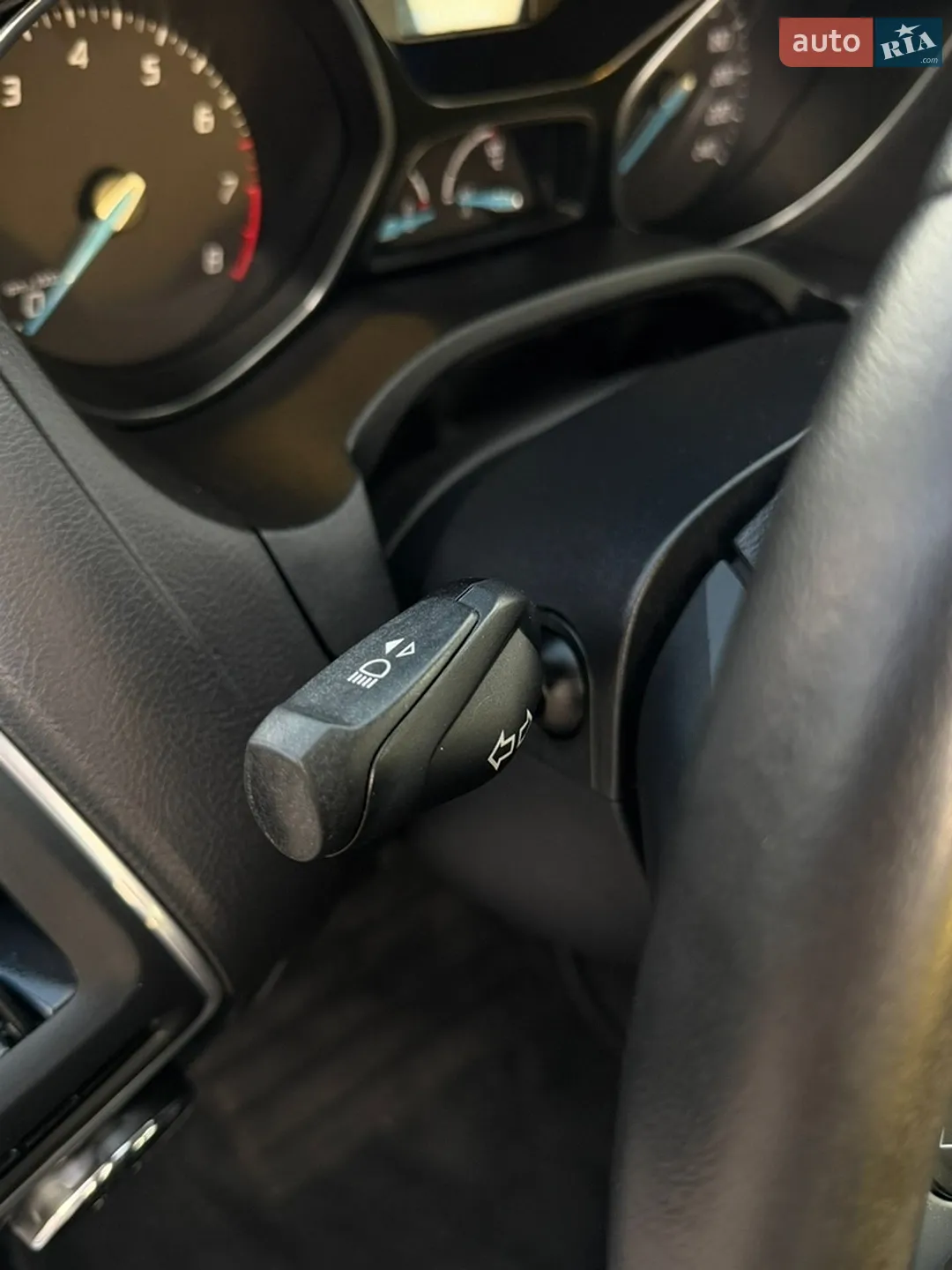 2011 Ford Focus - мініатюра 37
