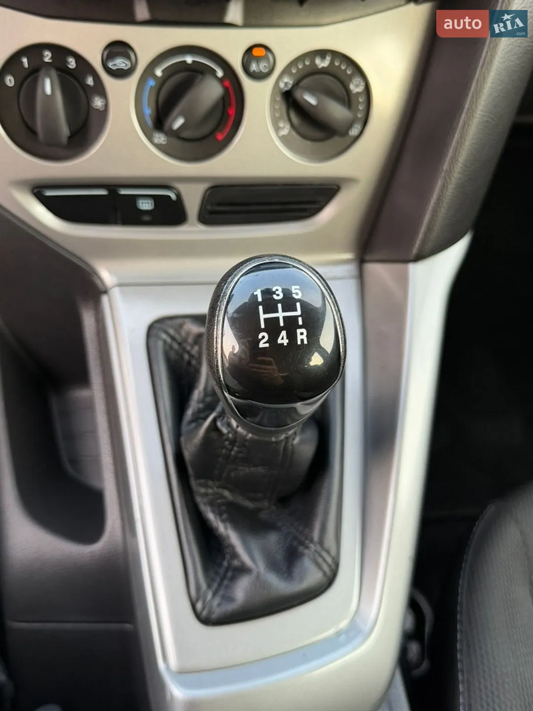 2011 Ford Focus - мініатюра 47