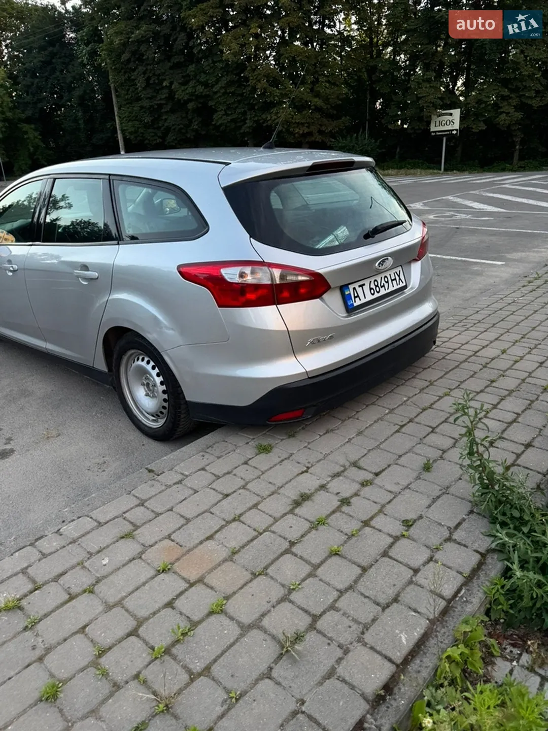 2011 Ford Focus - мініатюра 16