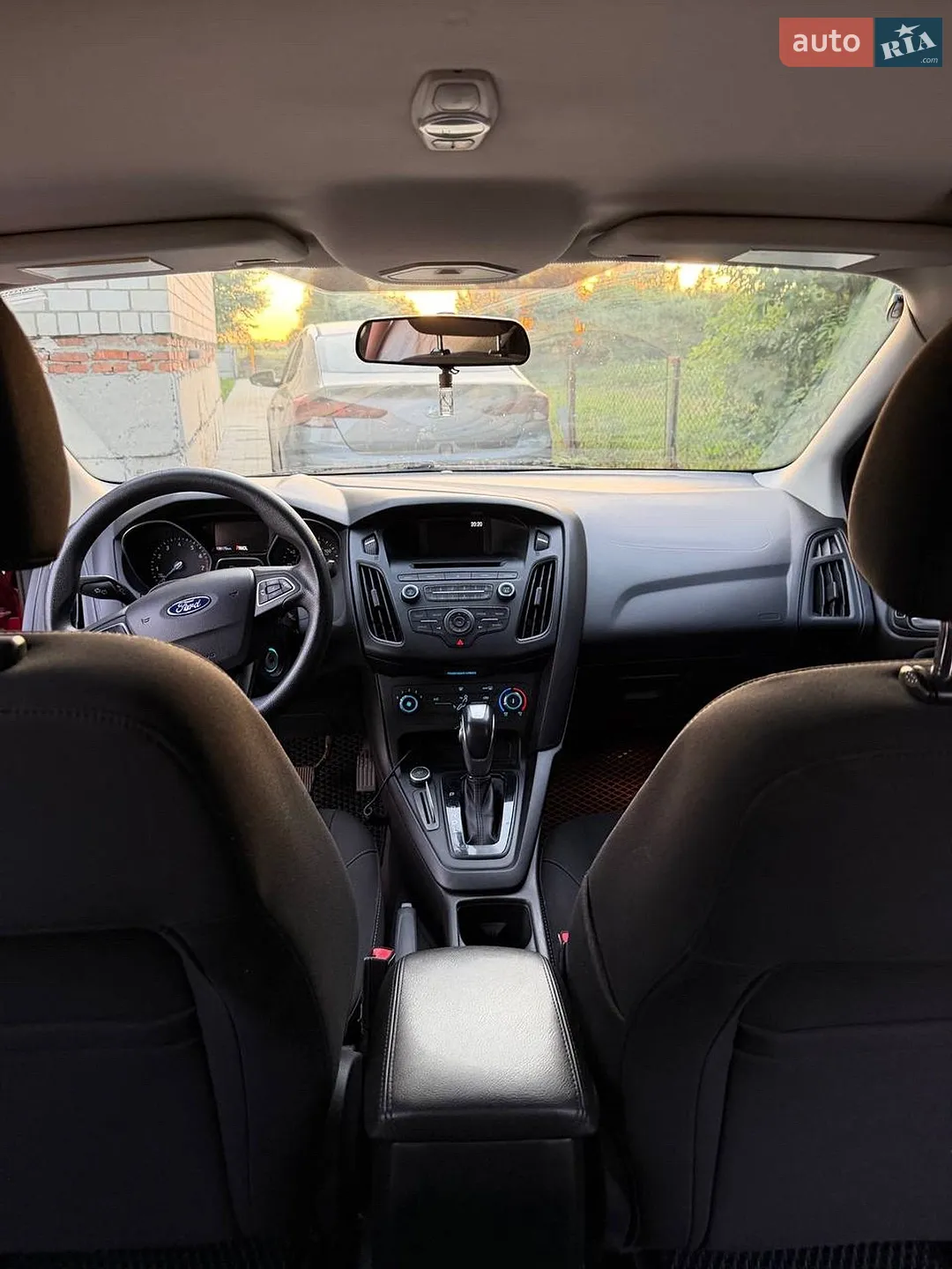 2016 Ford Focus - мініатюра 16