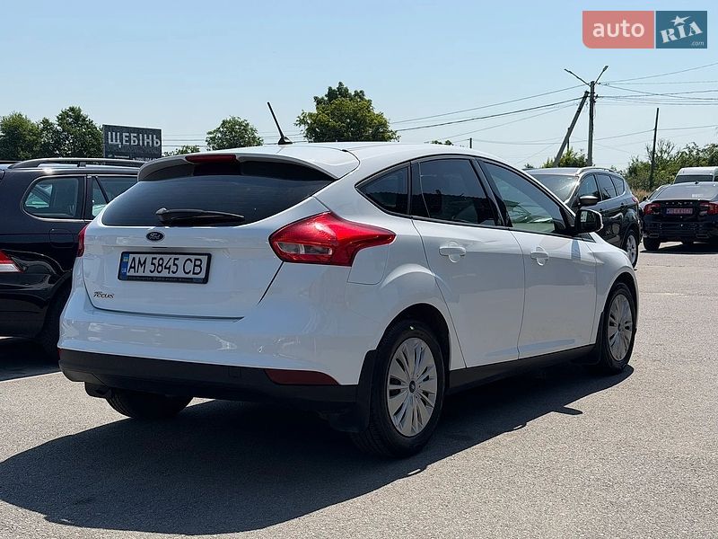 Хэтчбек Ford Focus 2017 в Житомире фото 6 Хэтчбек Ford Focus 2017 в Житомире