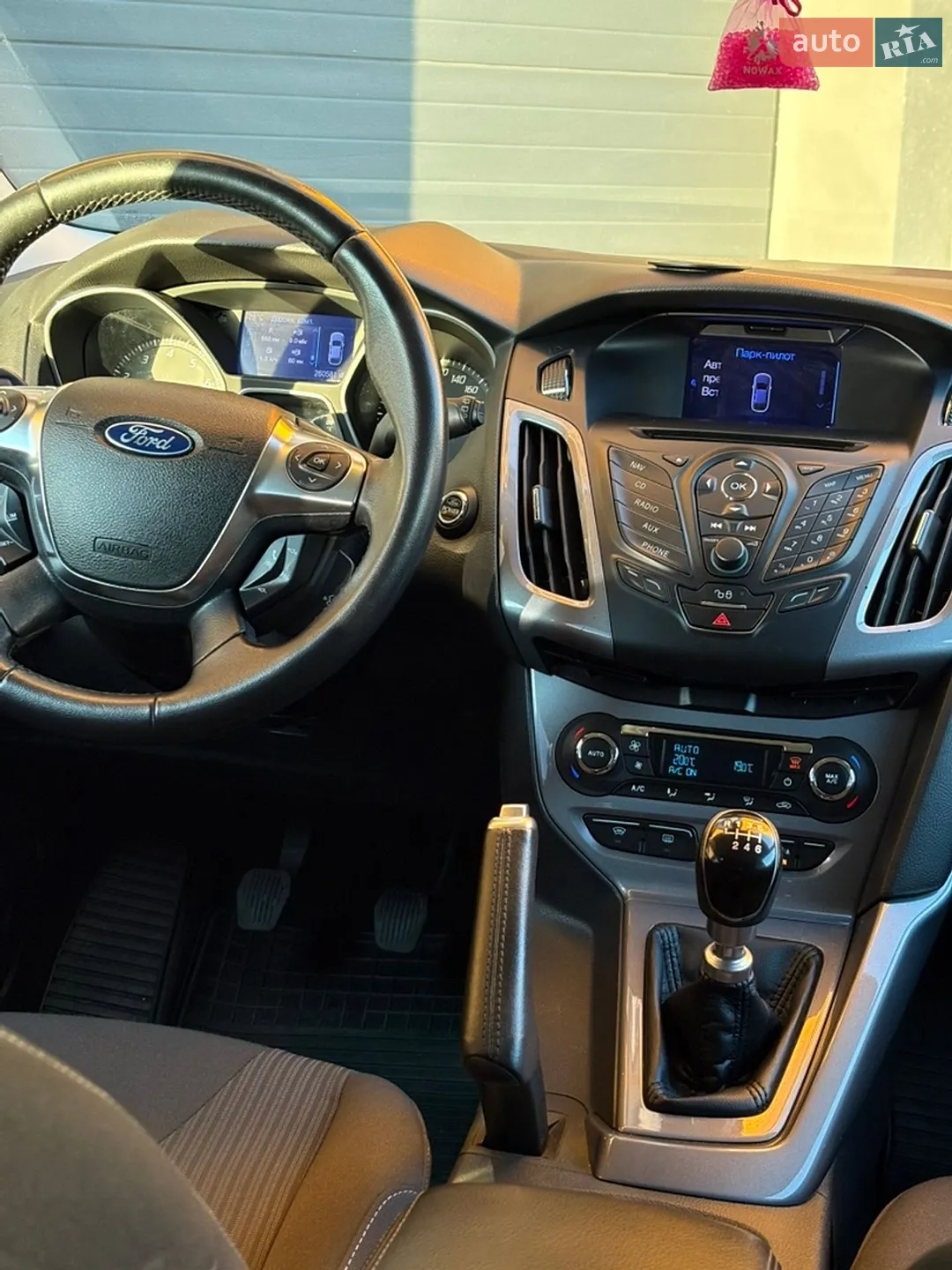2012 Ford Focus - мініатюра 12