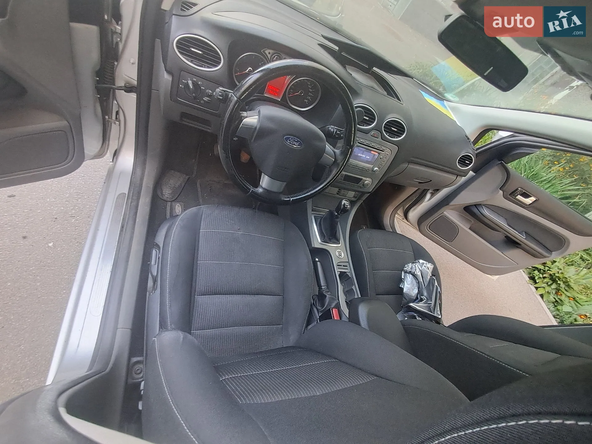 2010 Ford Focus - мініатюра 7