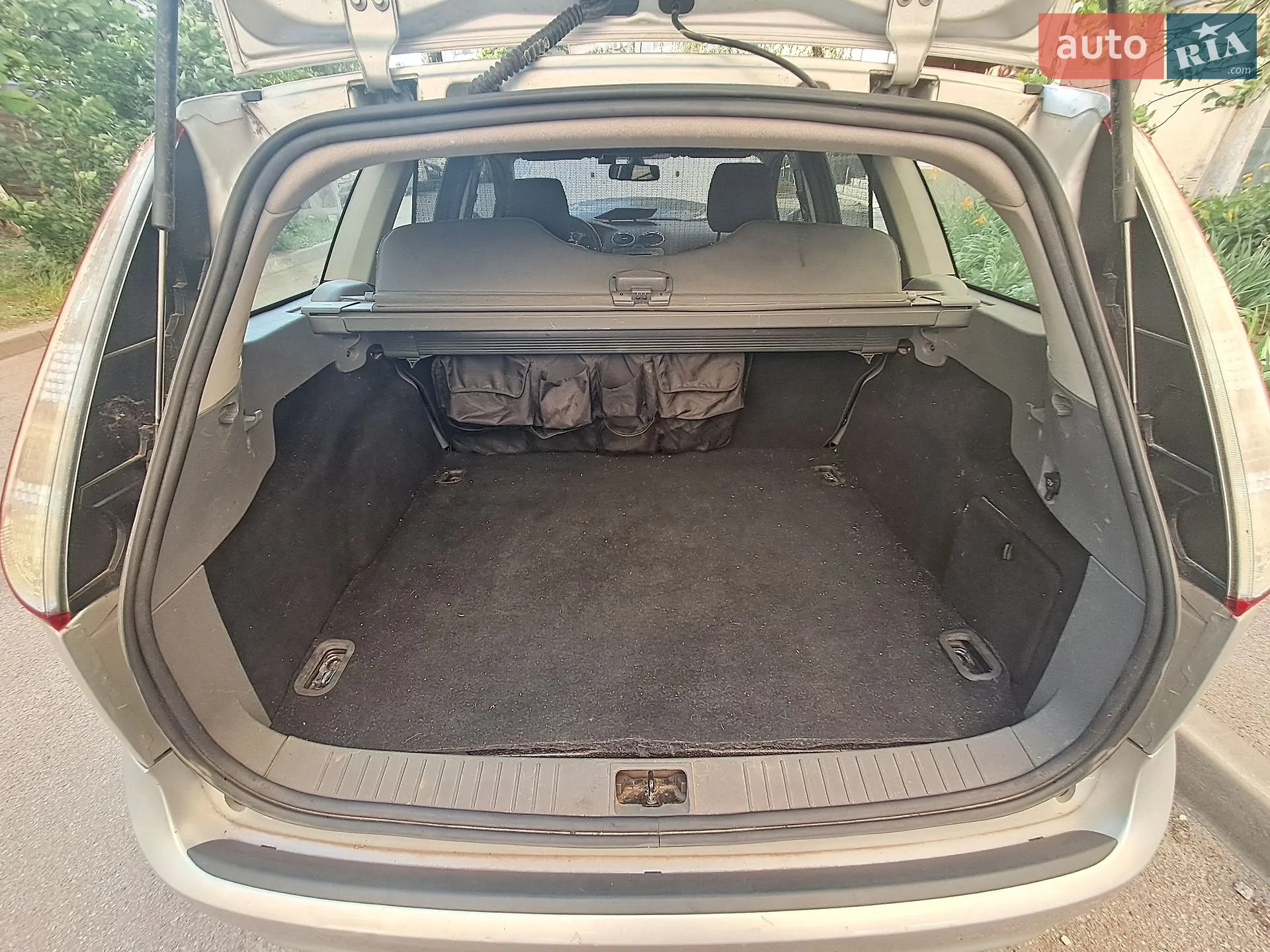 2010 Ford Focus - мініатюра 12