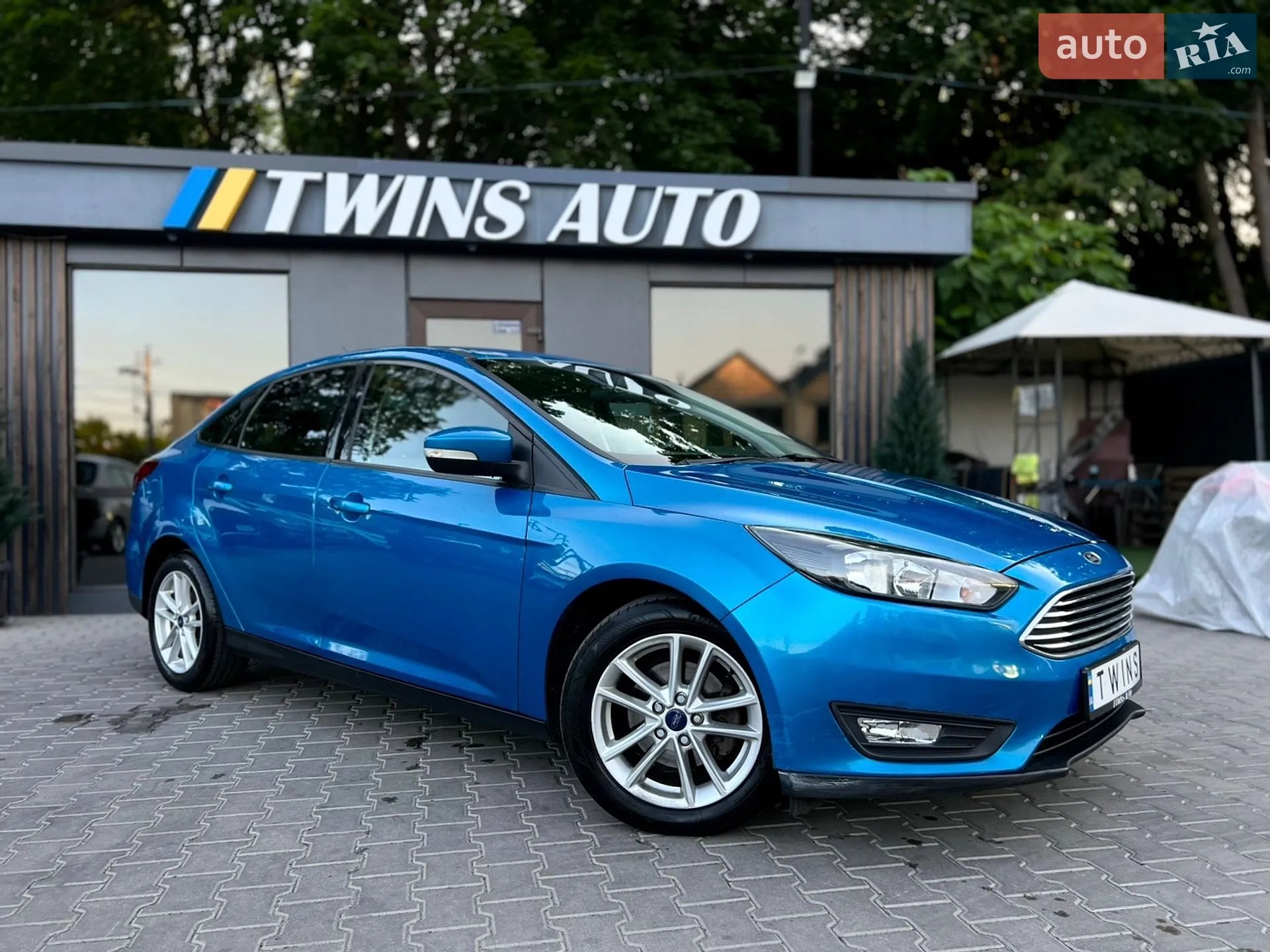 2017 Ford Focus - мініатюра 16