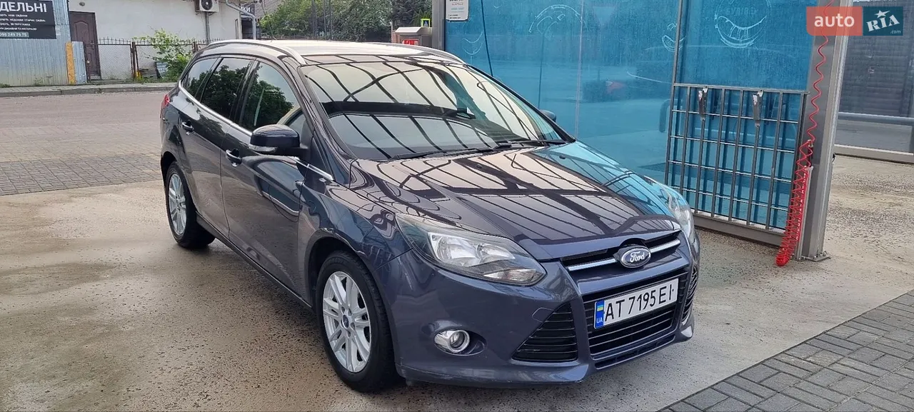 2011 Ford Focus - мініатюра 16