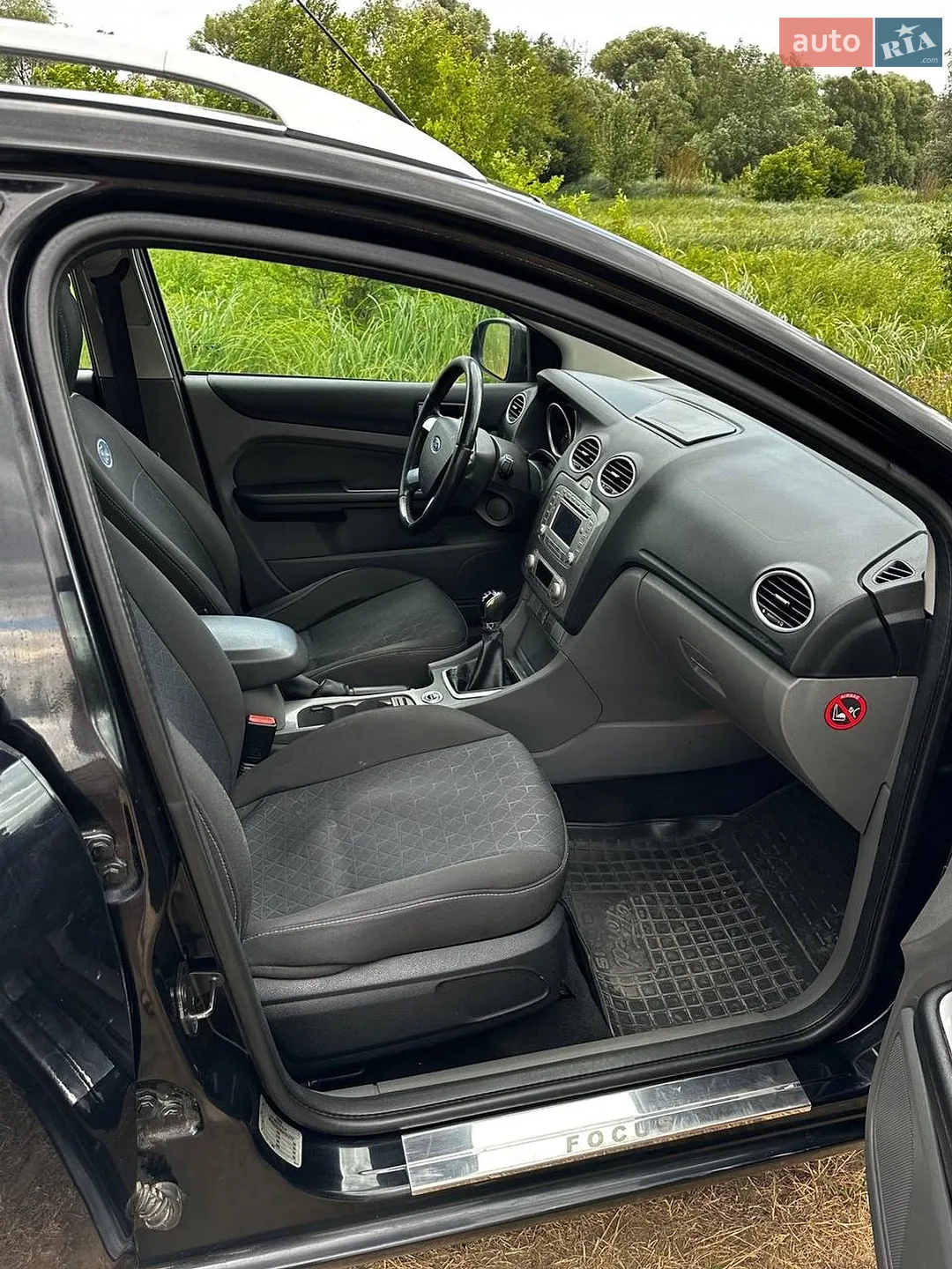 2010 Ford Focus - мініатюра 52