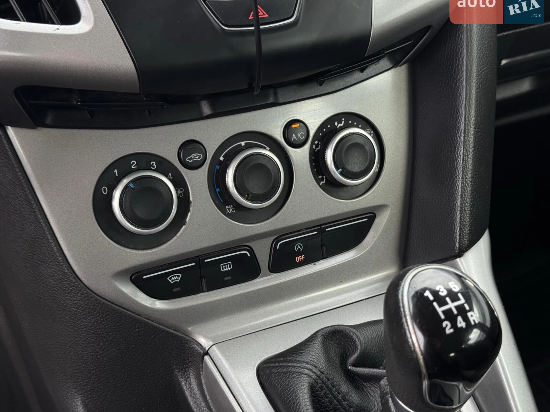 2014 Ford Focus - мініатюра 28