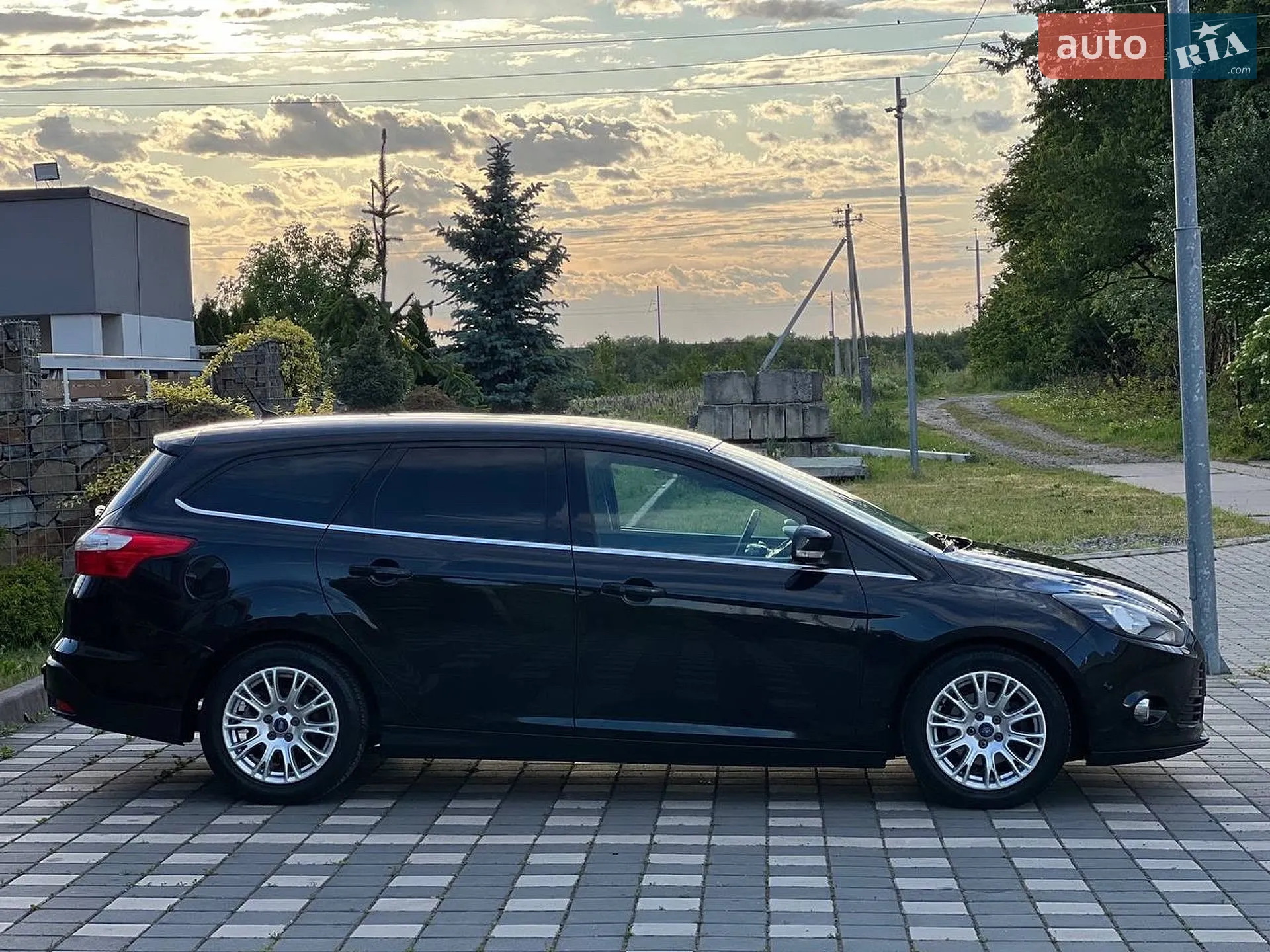 2011 Ford Focus - мініатюра 12