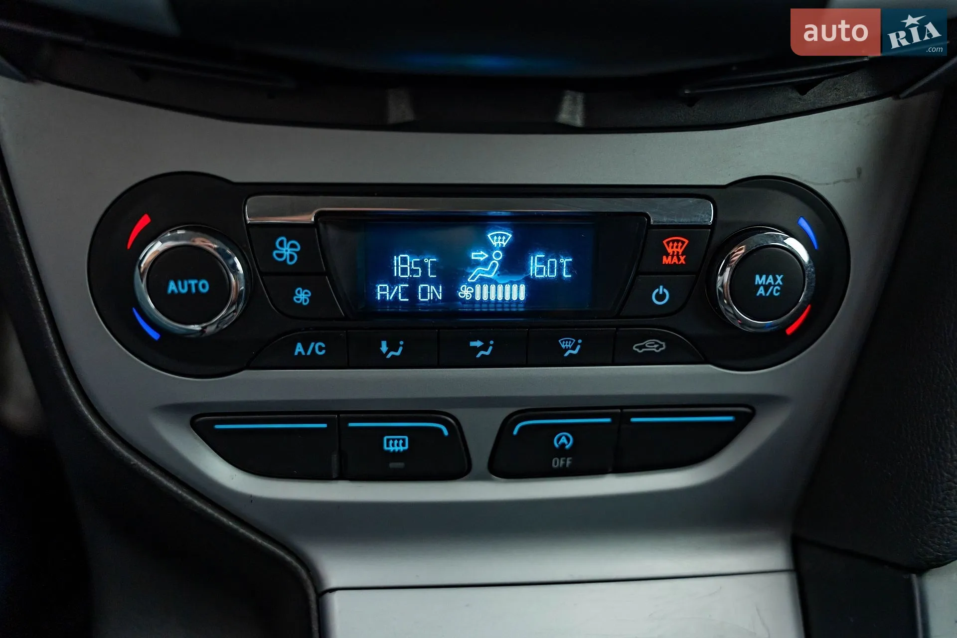 2013 Ford Focus - мініатюра 17