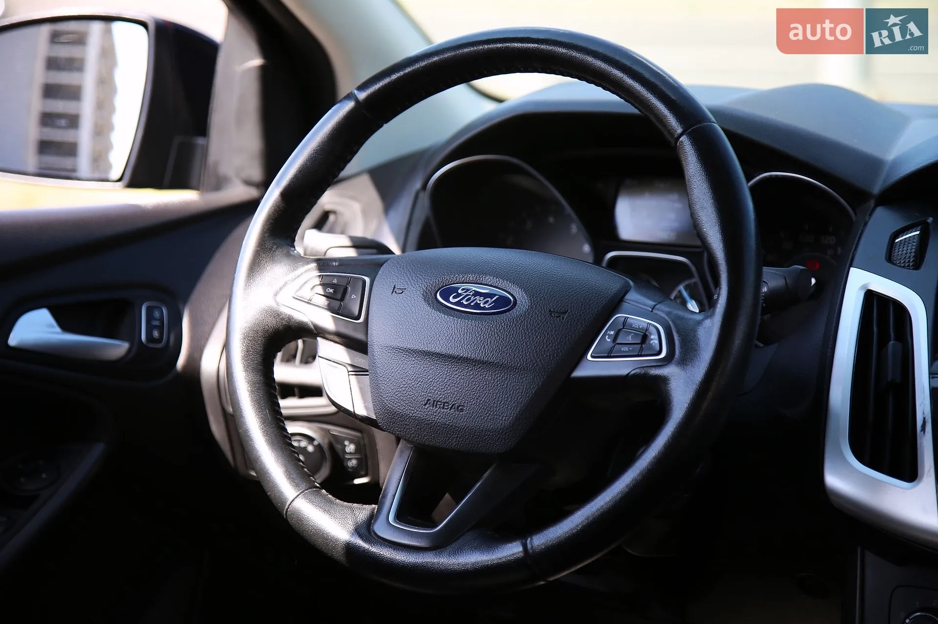 2015 Ford Focus - мініатюра 14