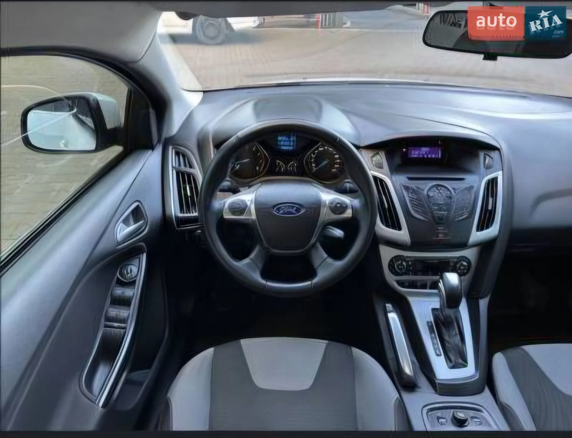 2012 Ford Focus - мініатюра 16