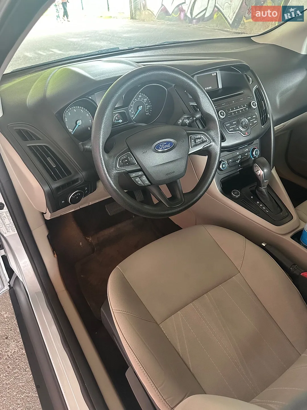 2017 Ford Focus - мініатюра 8