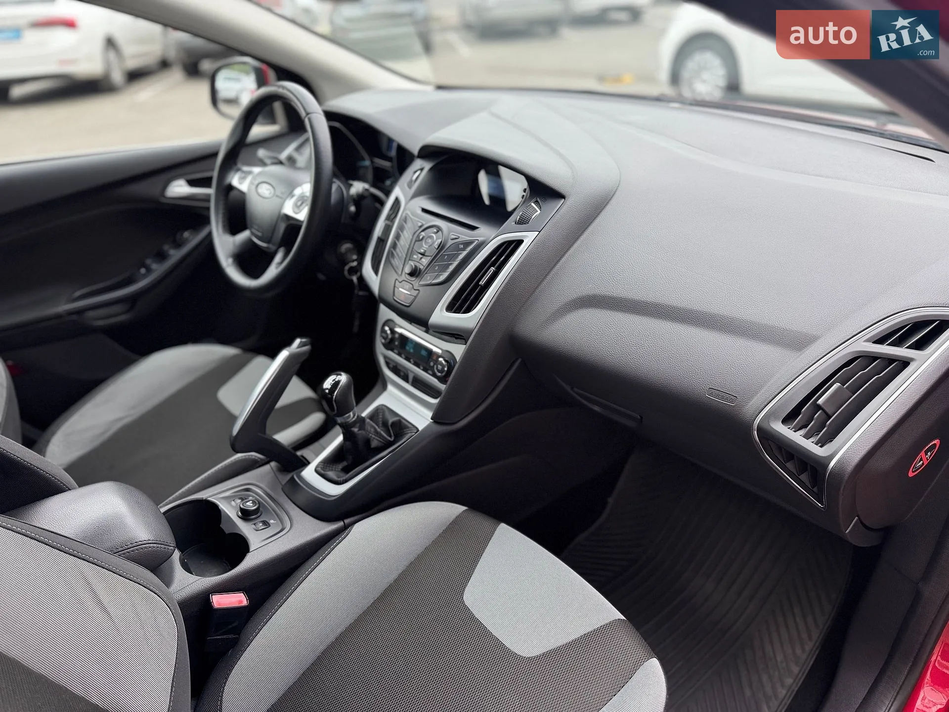 2011 Ford Focus - мініатюра 2