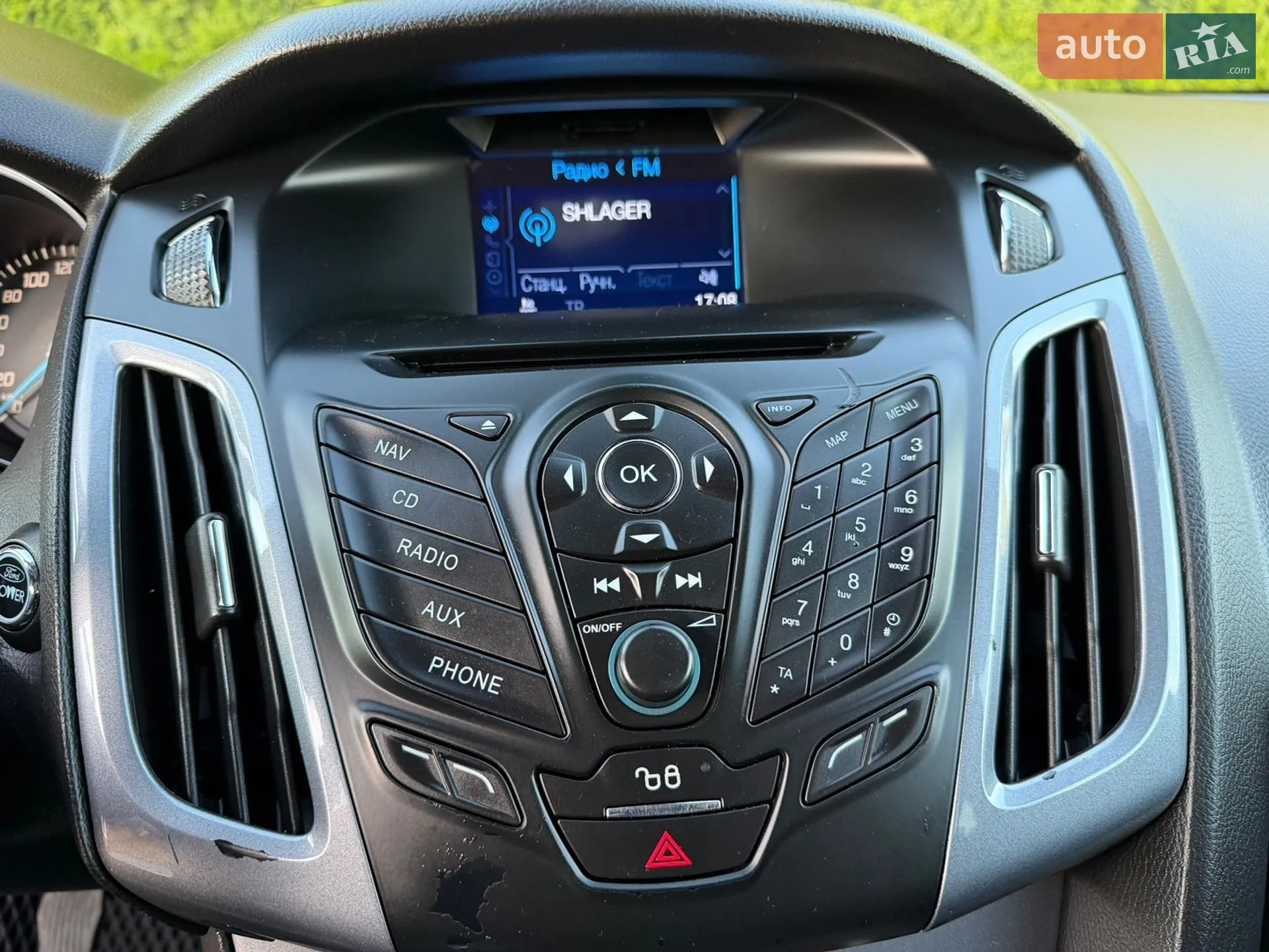 2013 Ford Focus - мініатюра 137