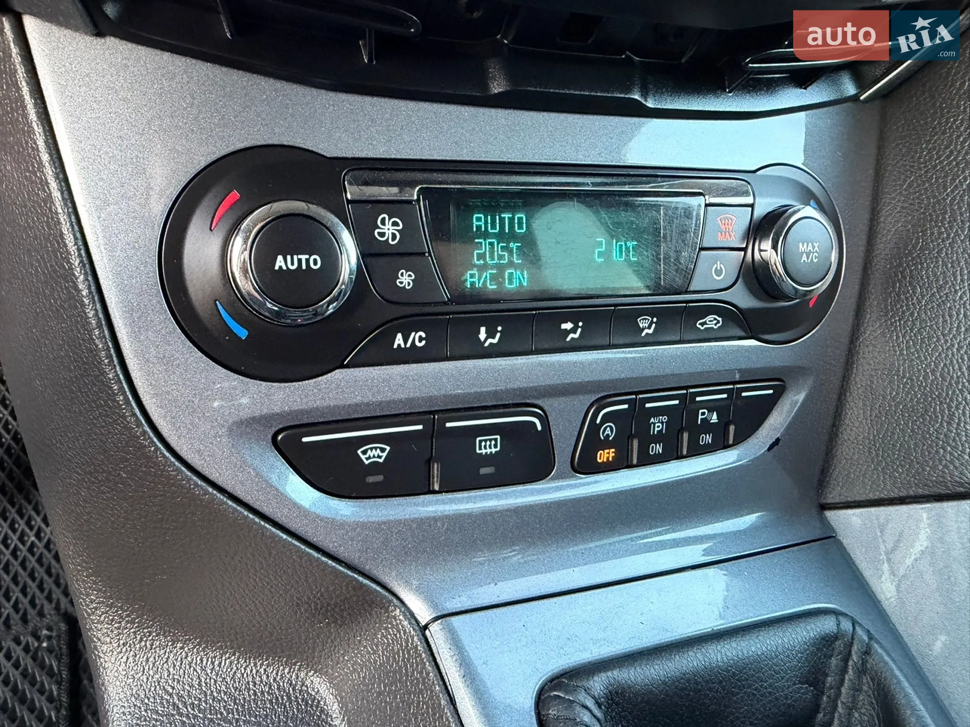 2013 Ford Focus - мініатюра 141