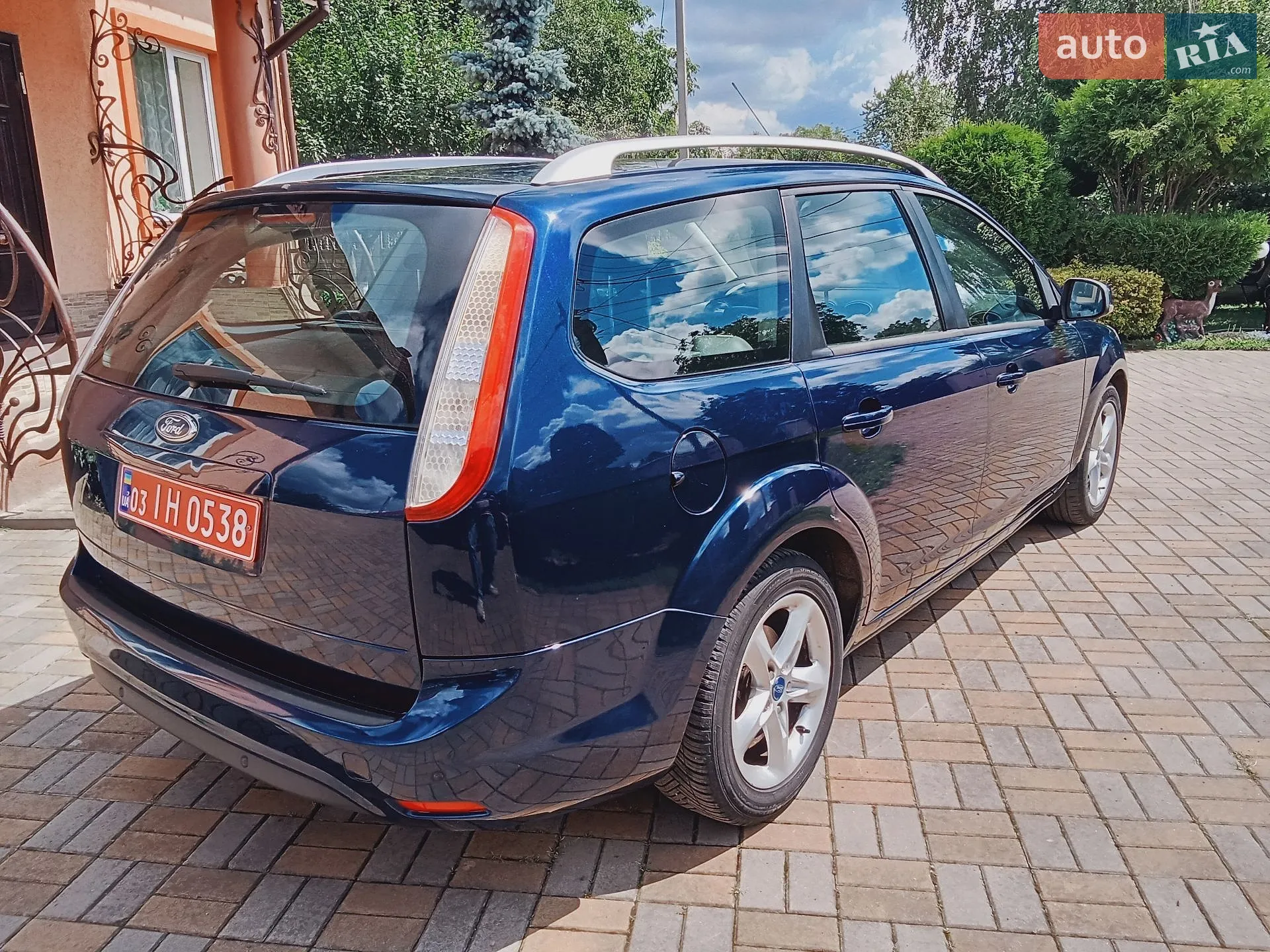 2010 Ford Focus - мініатюра 5