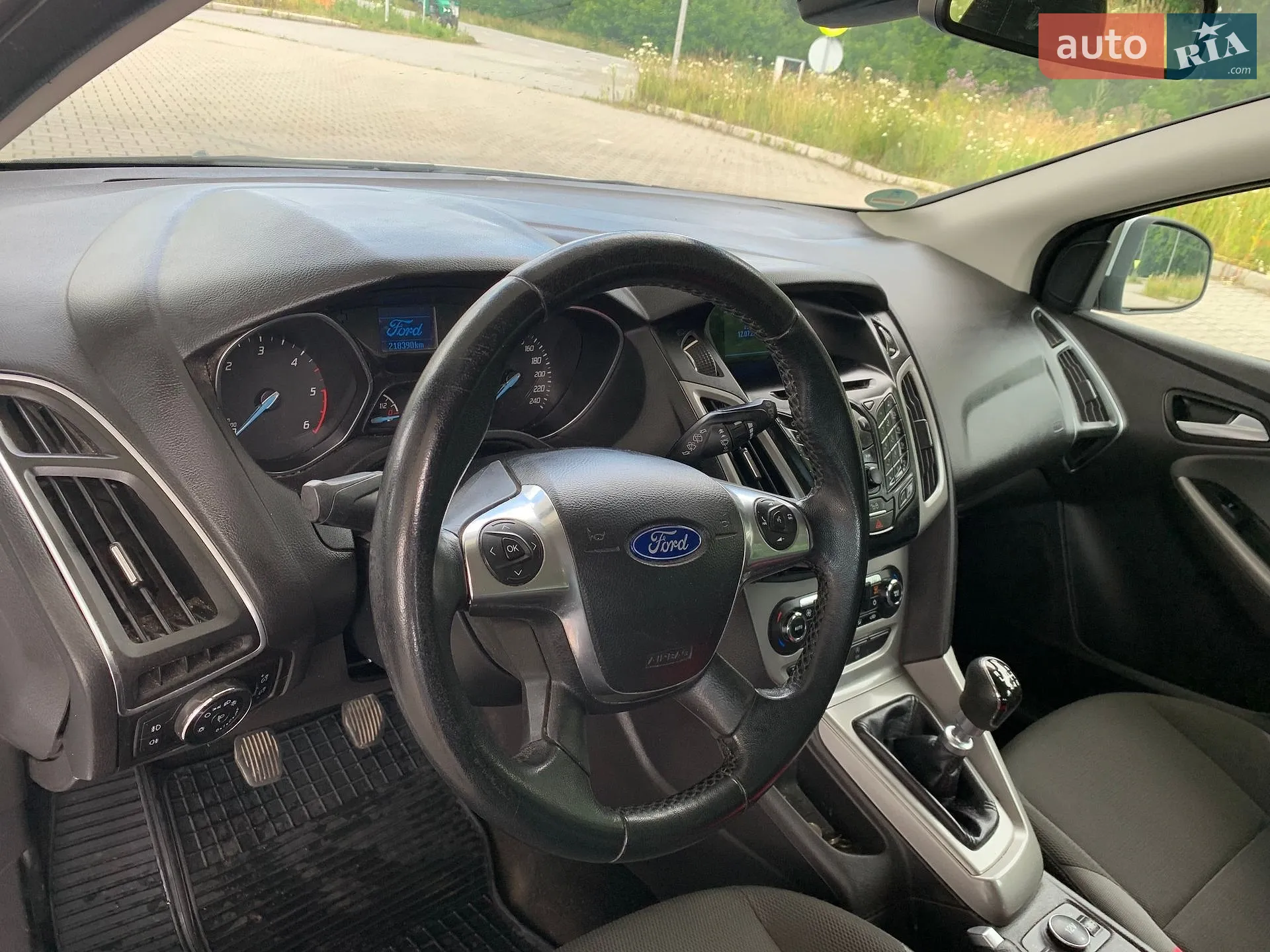 2013 Ford Focus - мініатюра 18