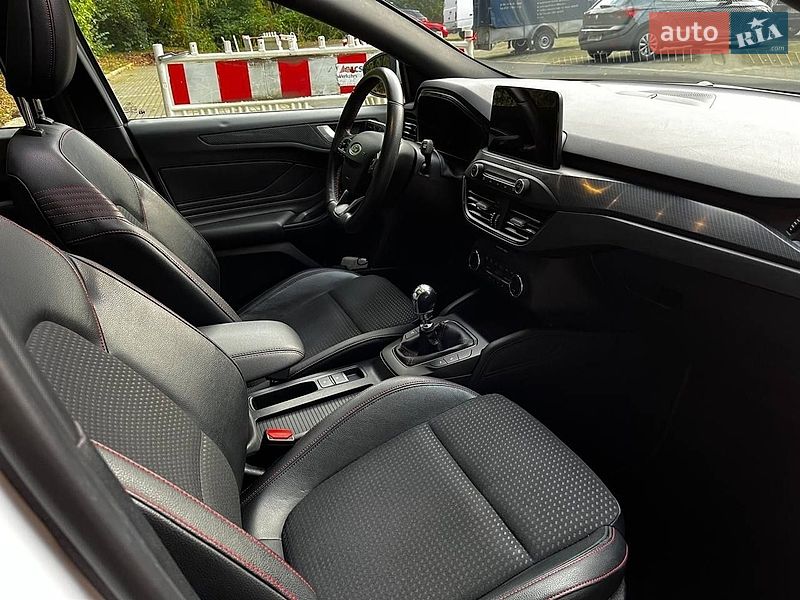 Универсал Ford Focus 2019 в Ровно