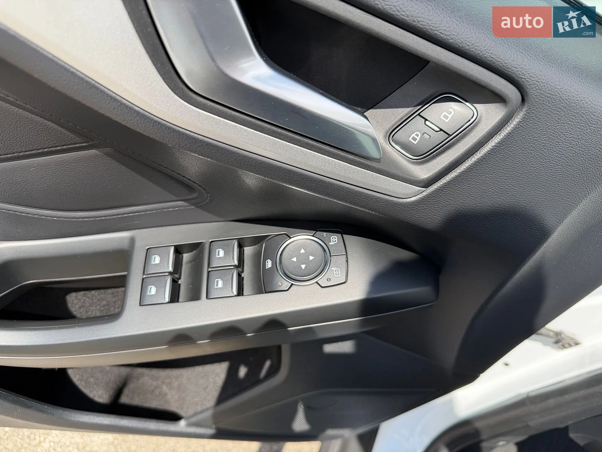2020 Ford Focus - мініатюра 17
