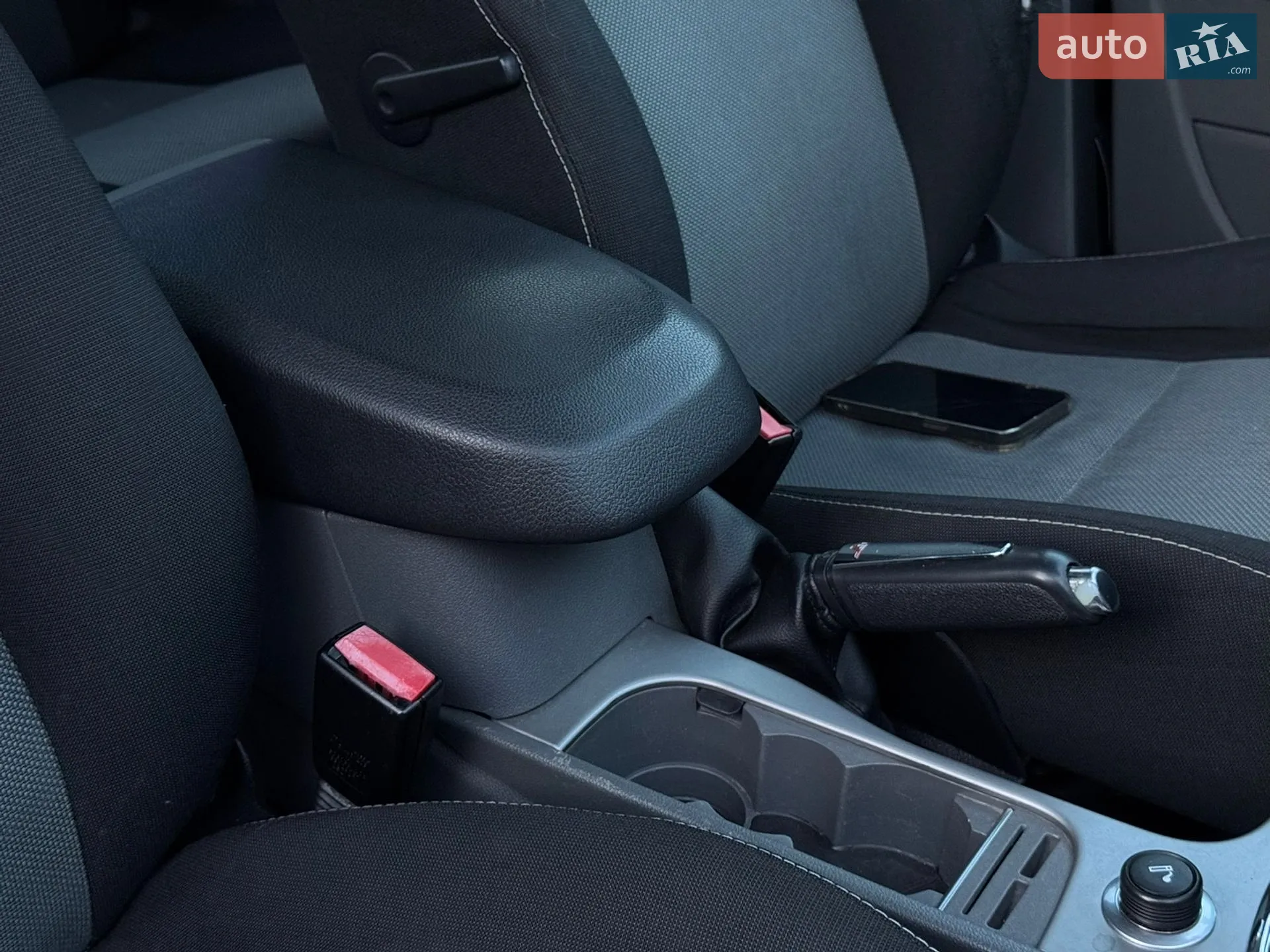 2011 Ford Focus - мініатюра 16