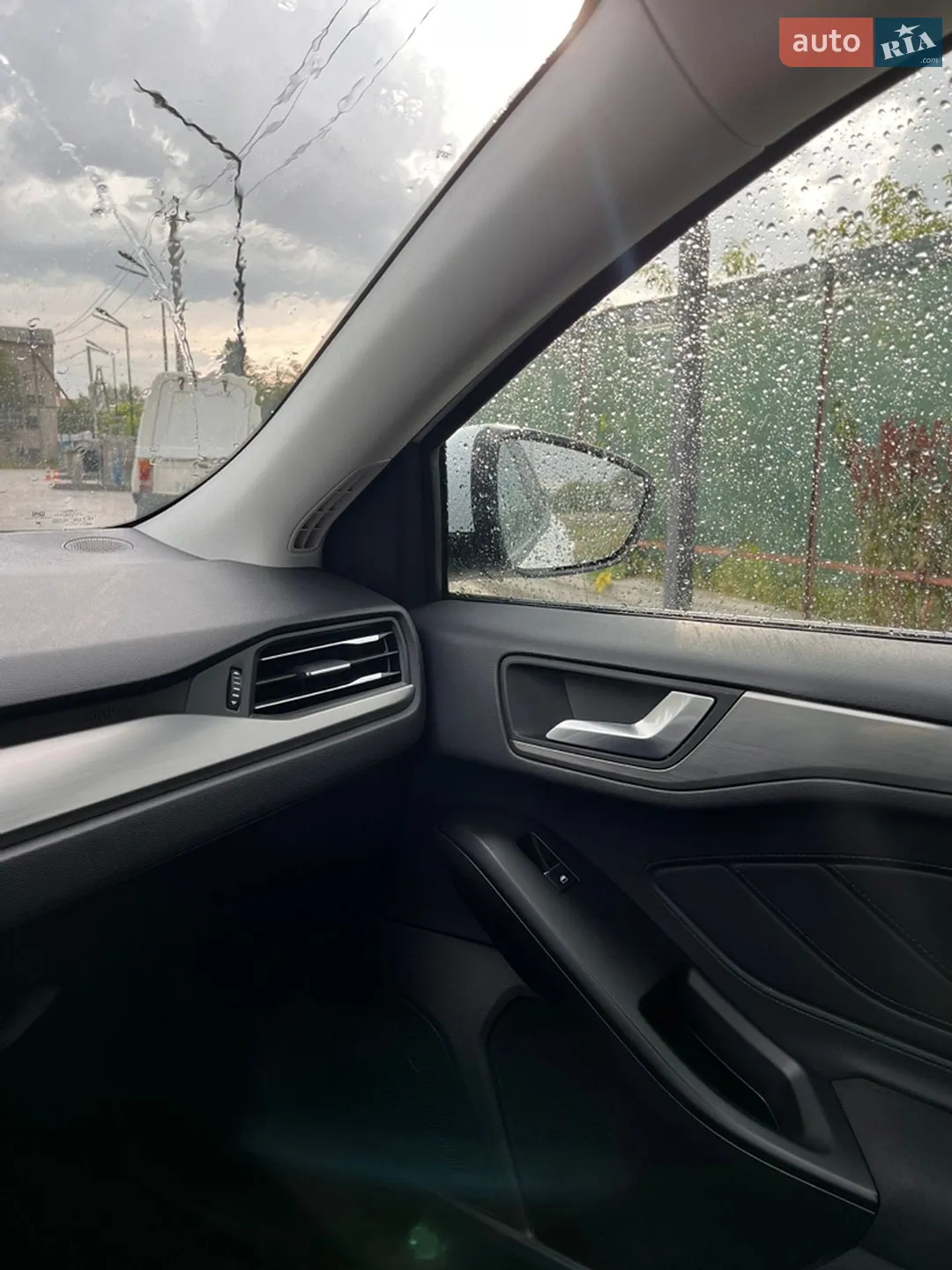 2022 Ford Focus - мініатюра 23