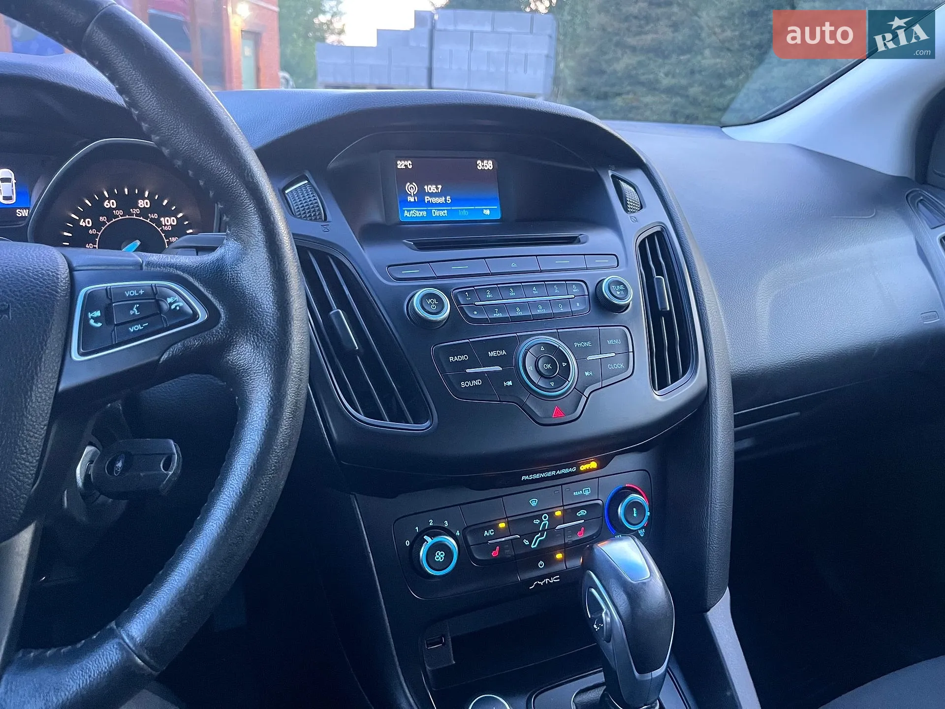2015 Ford Focus - мініатюра 17