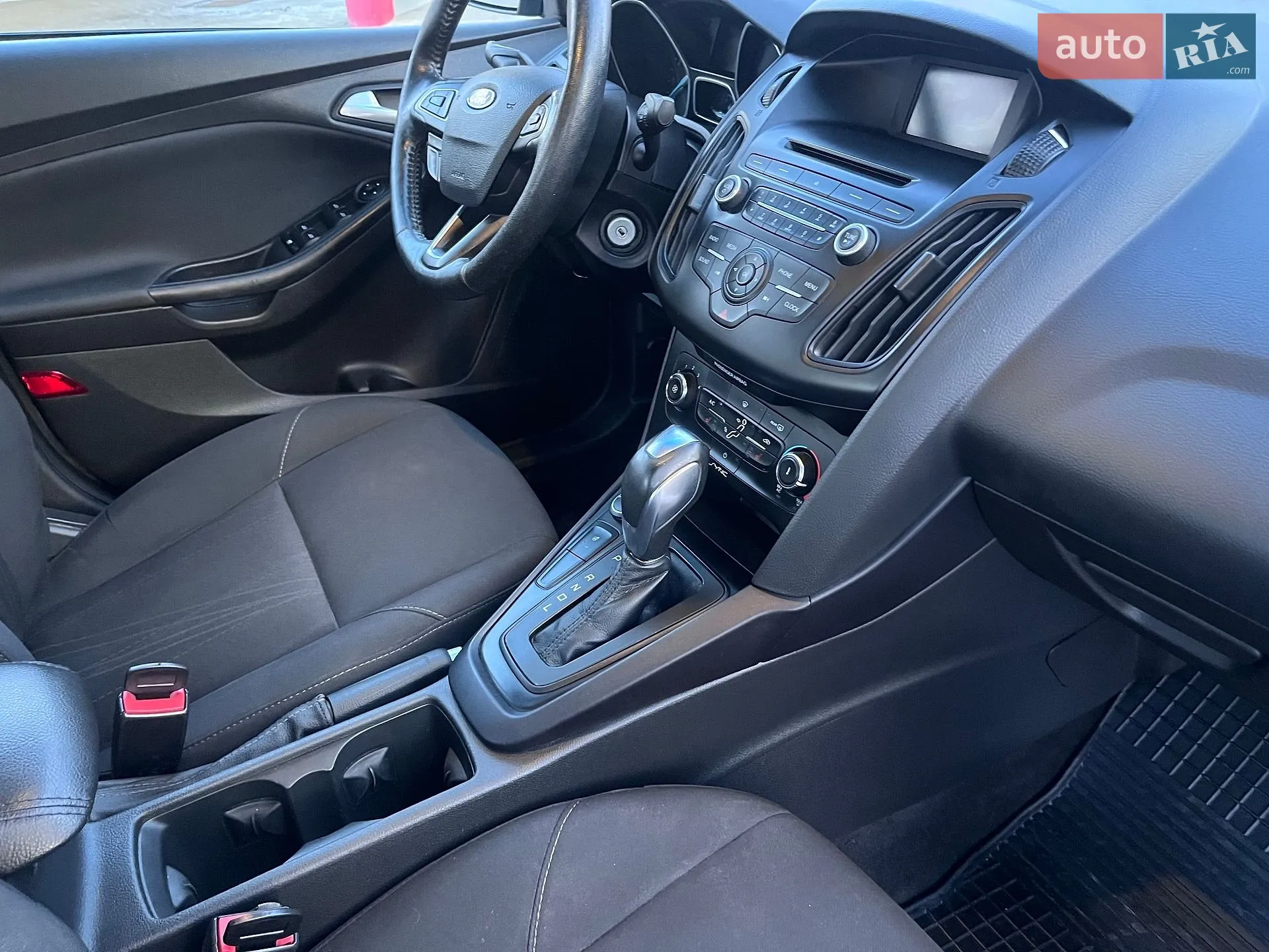 2015 Ford Focus - мініатюра 27