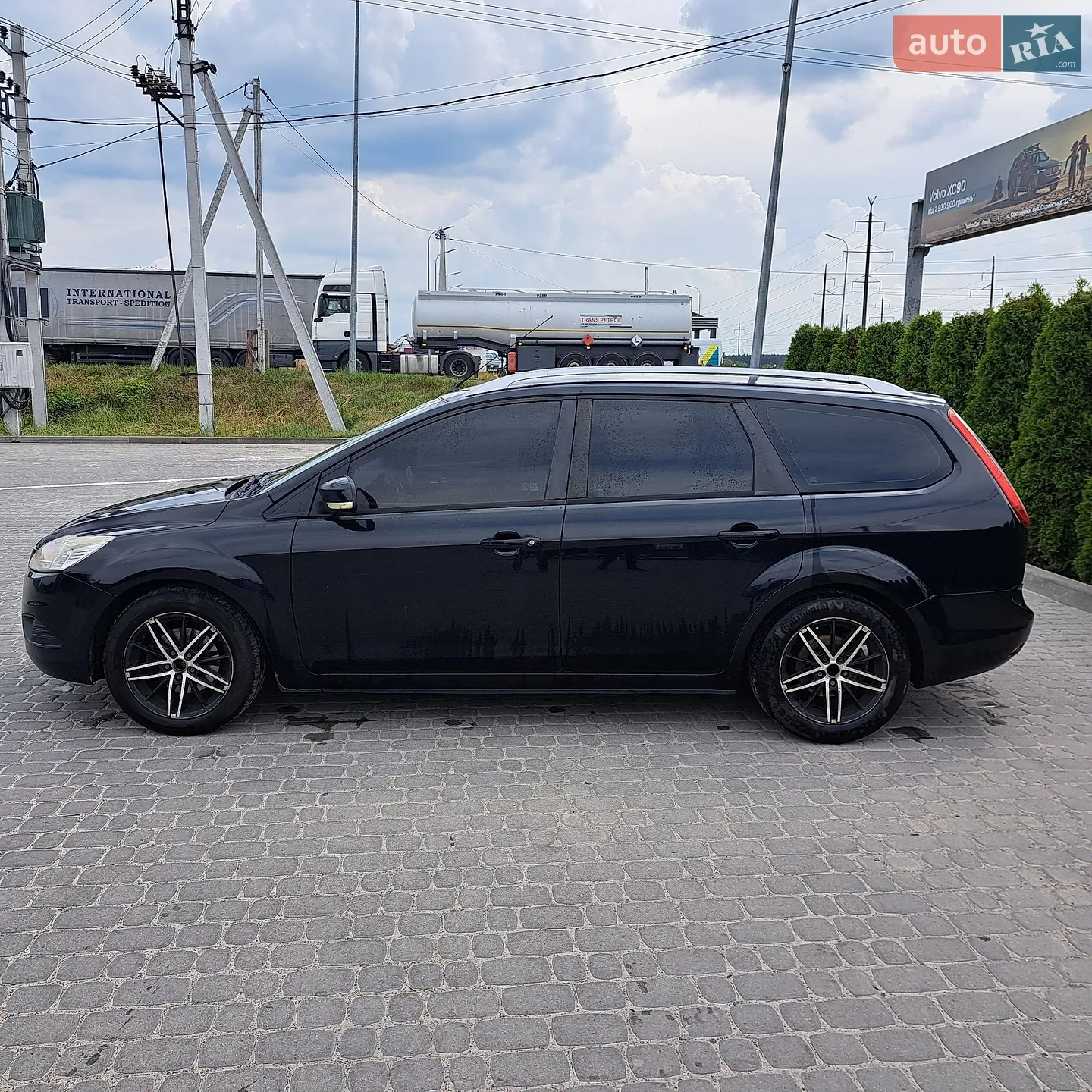 2010 Ford Focus - мініатюра 21