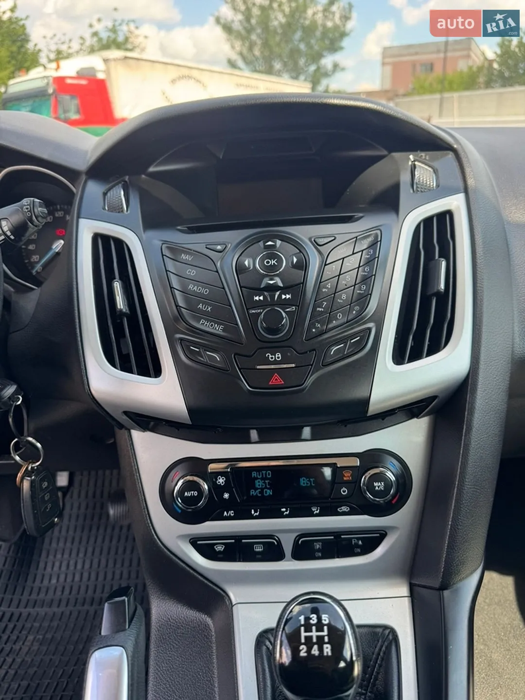 2012 Ford Focus - мініатюра 28