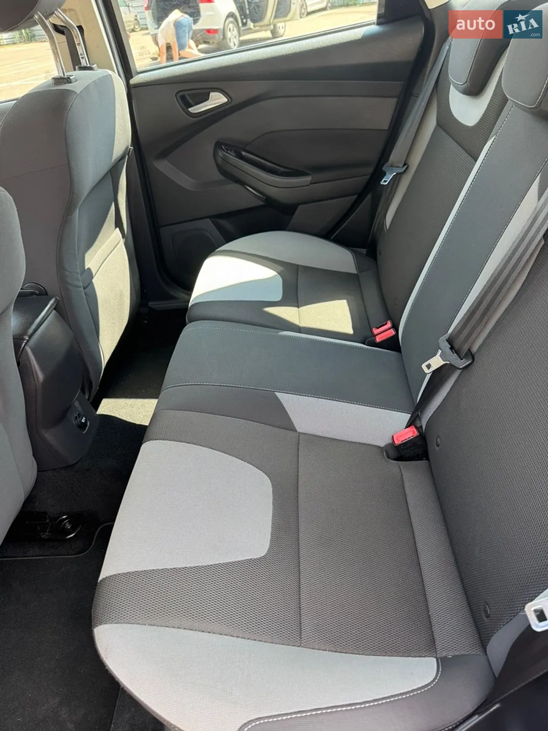 2012 Ford Focus - мініатюра 37