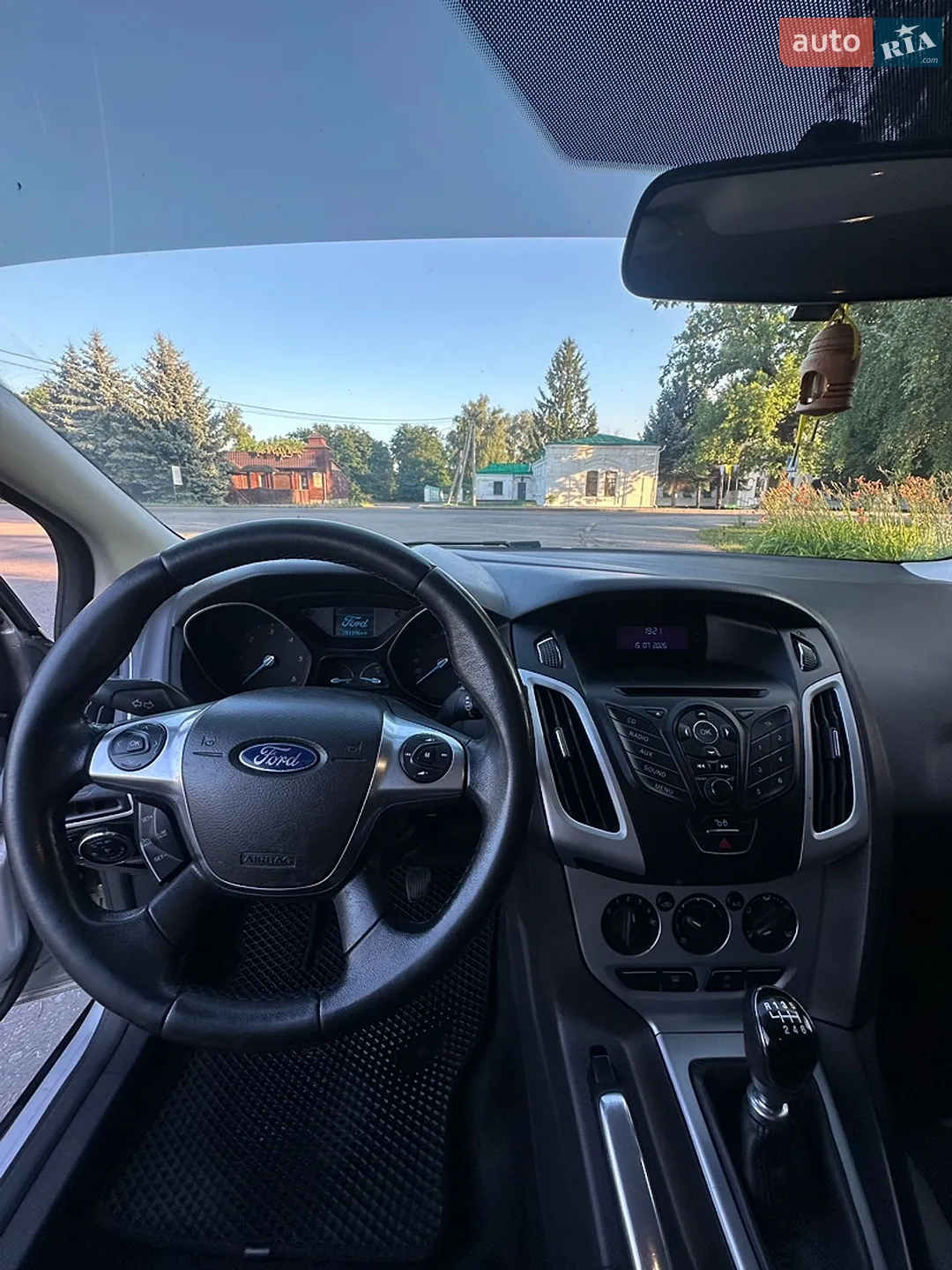 2011 Ford Focus - мініатюра 6