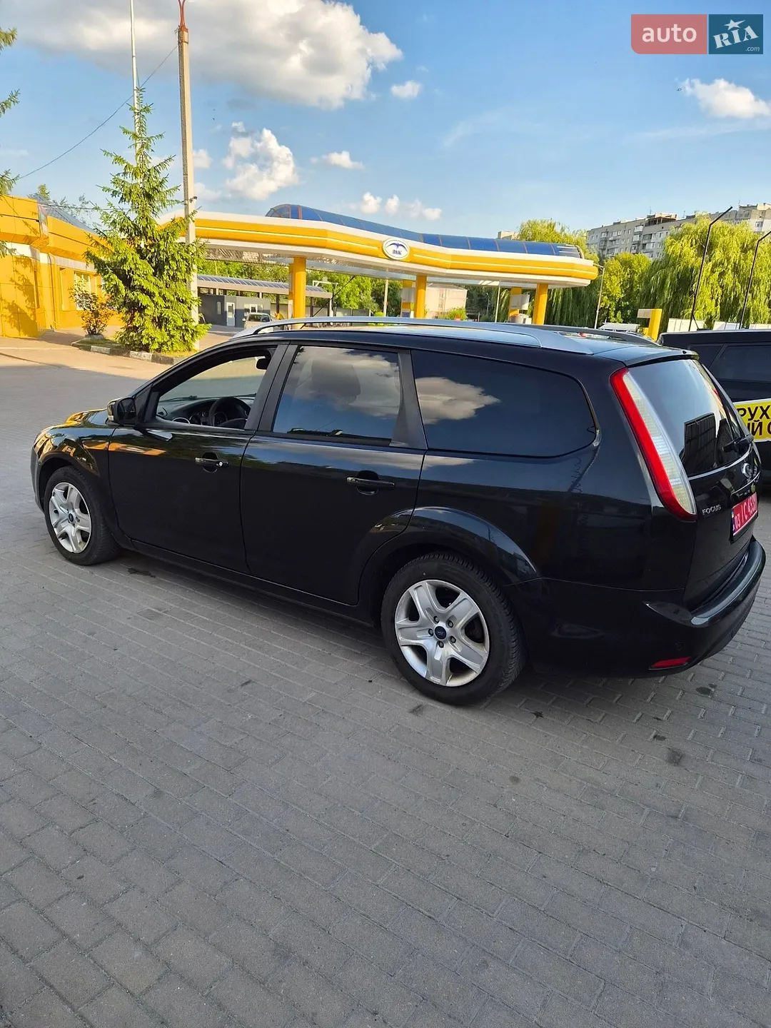 2010 Ford Focus - мініатюра 8