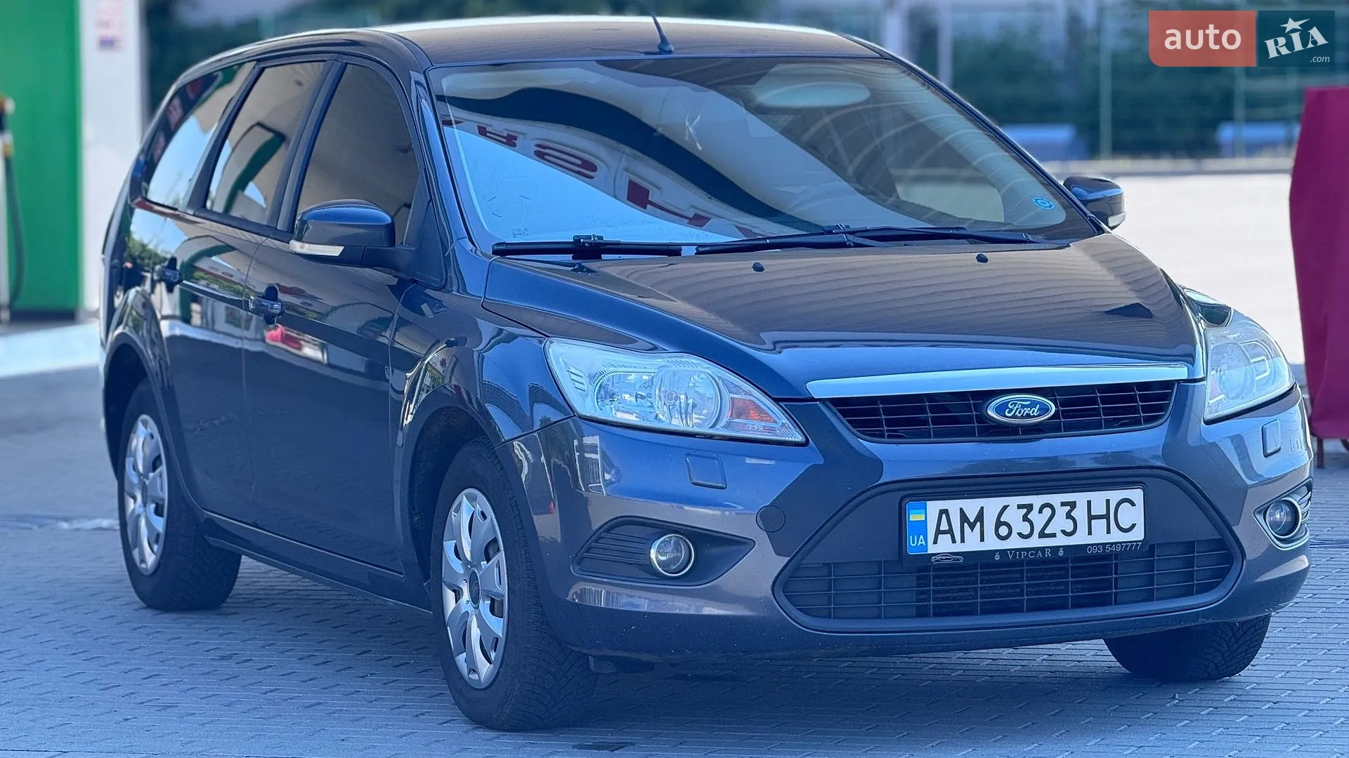 2010 Ford Focus - мініатюра 3