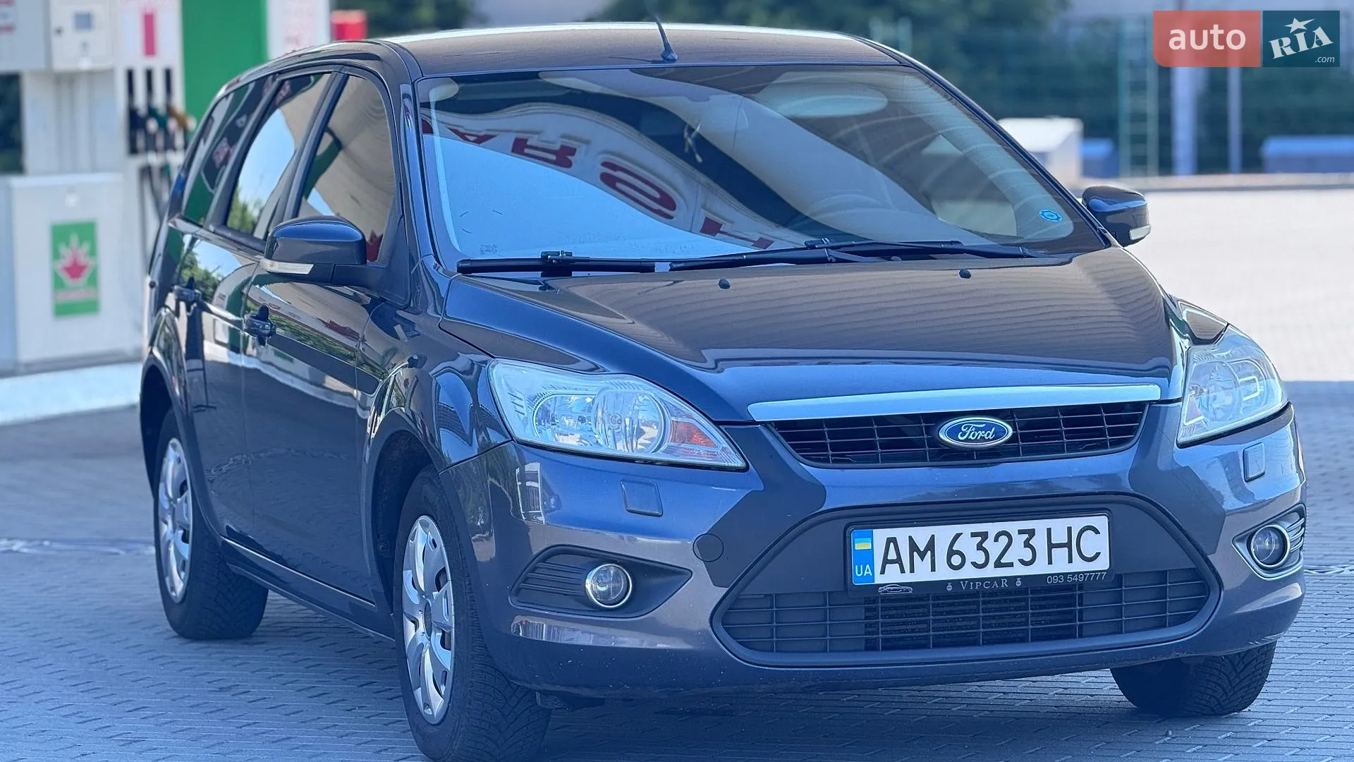 2010 Ford Focus - мініатюра 4