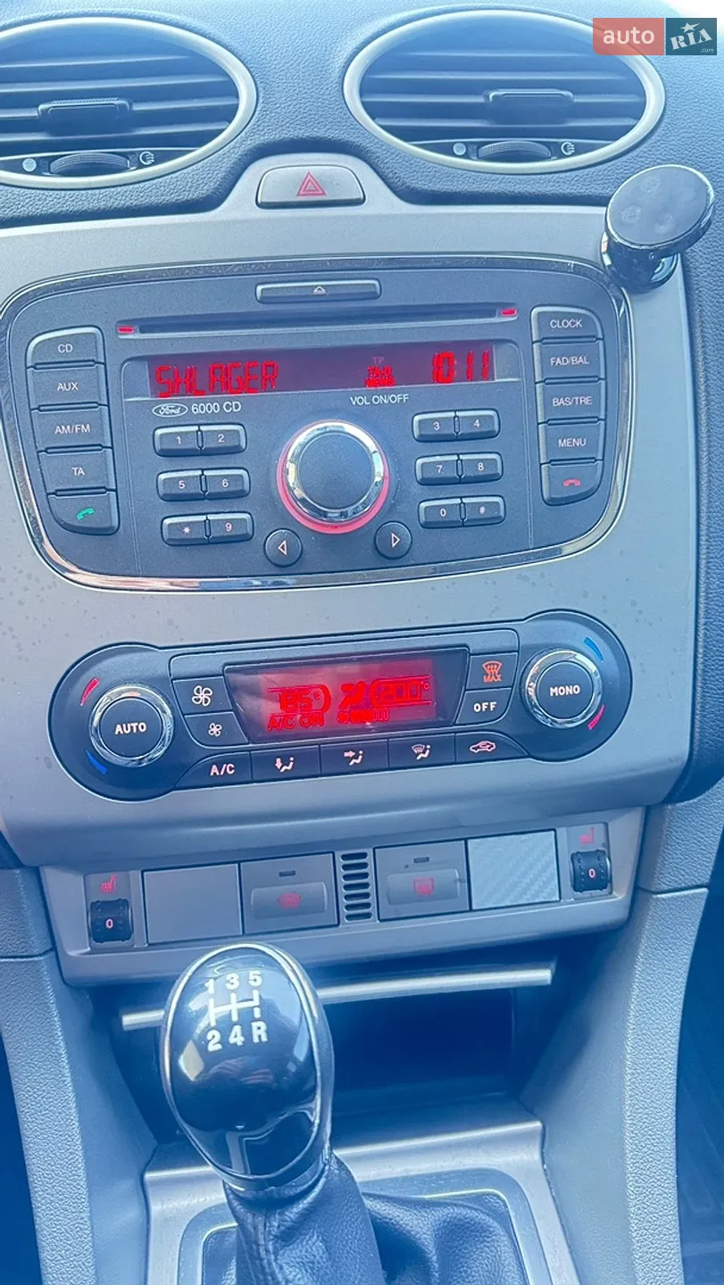 2010 Ford Focus - мініатюра 35